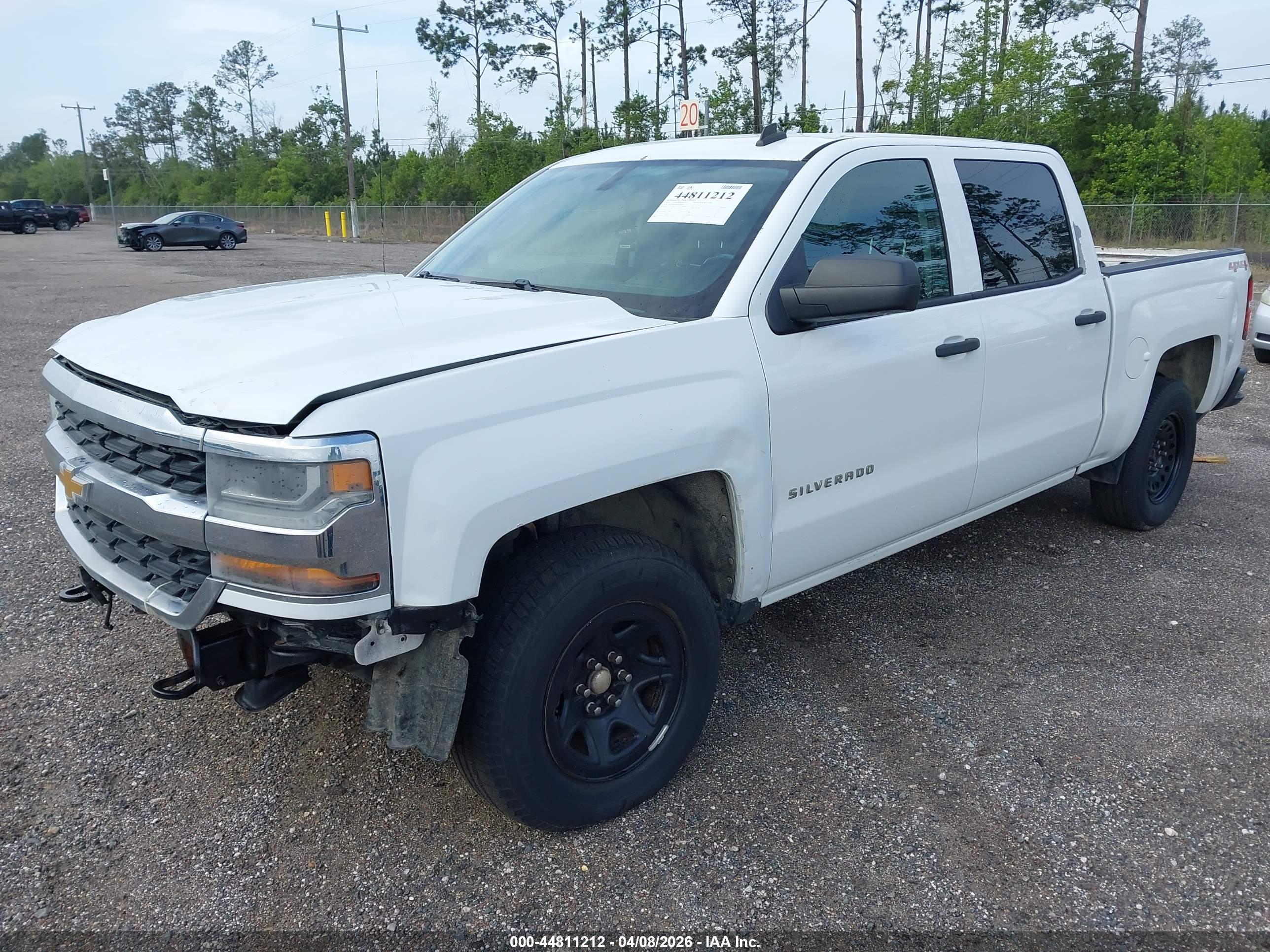 CHEVROLET SILVERADO image 2