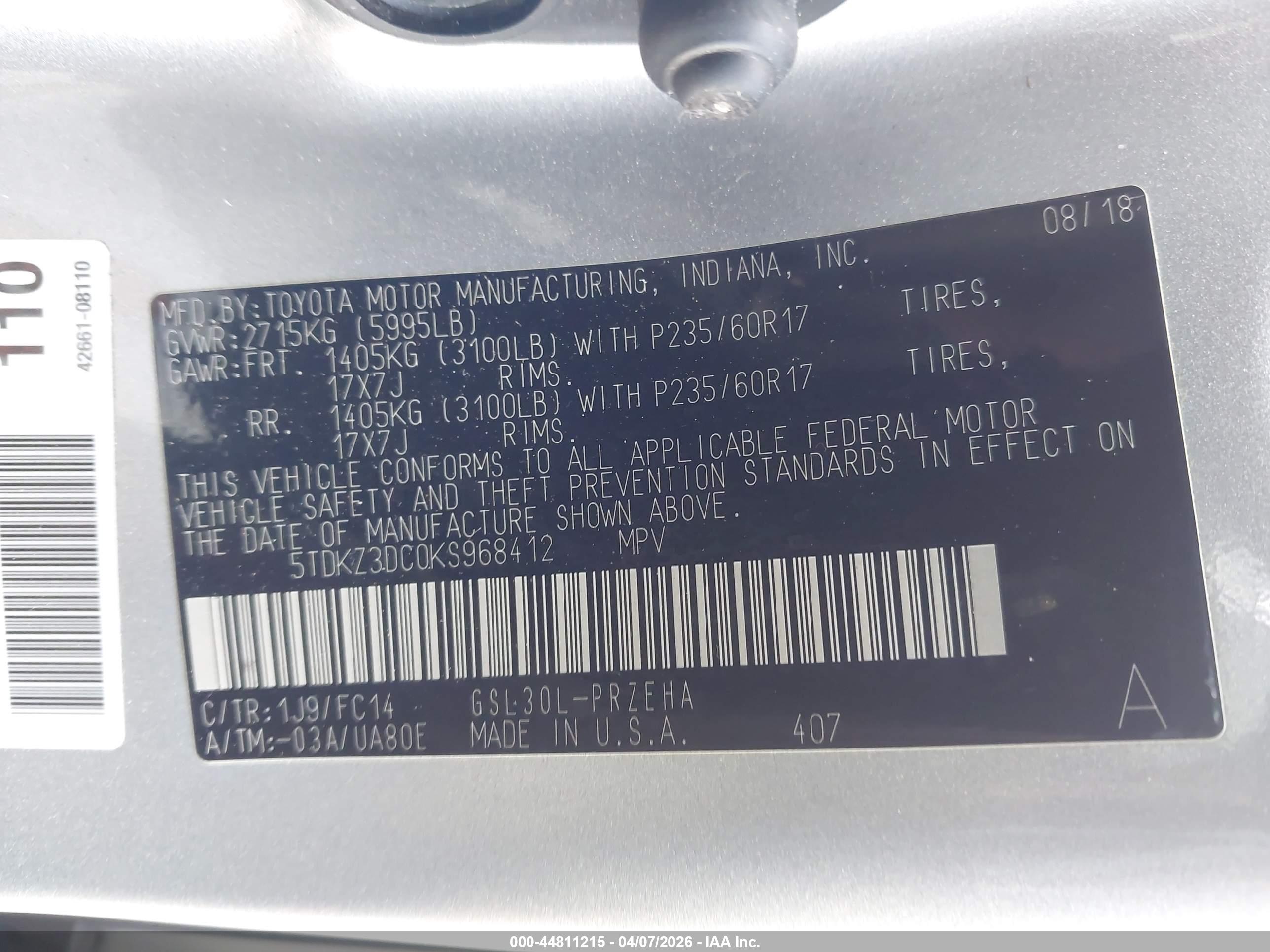 TOYOTA SIENNA image 9