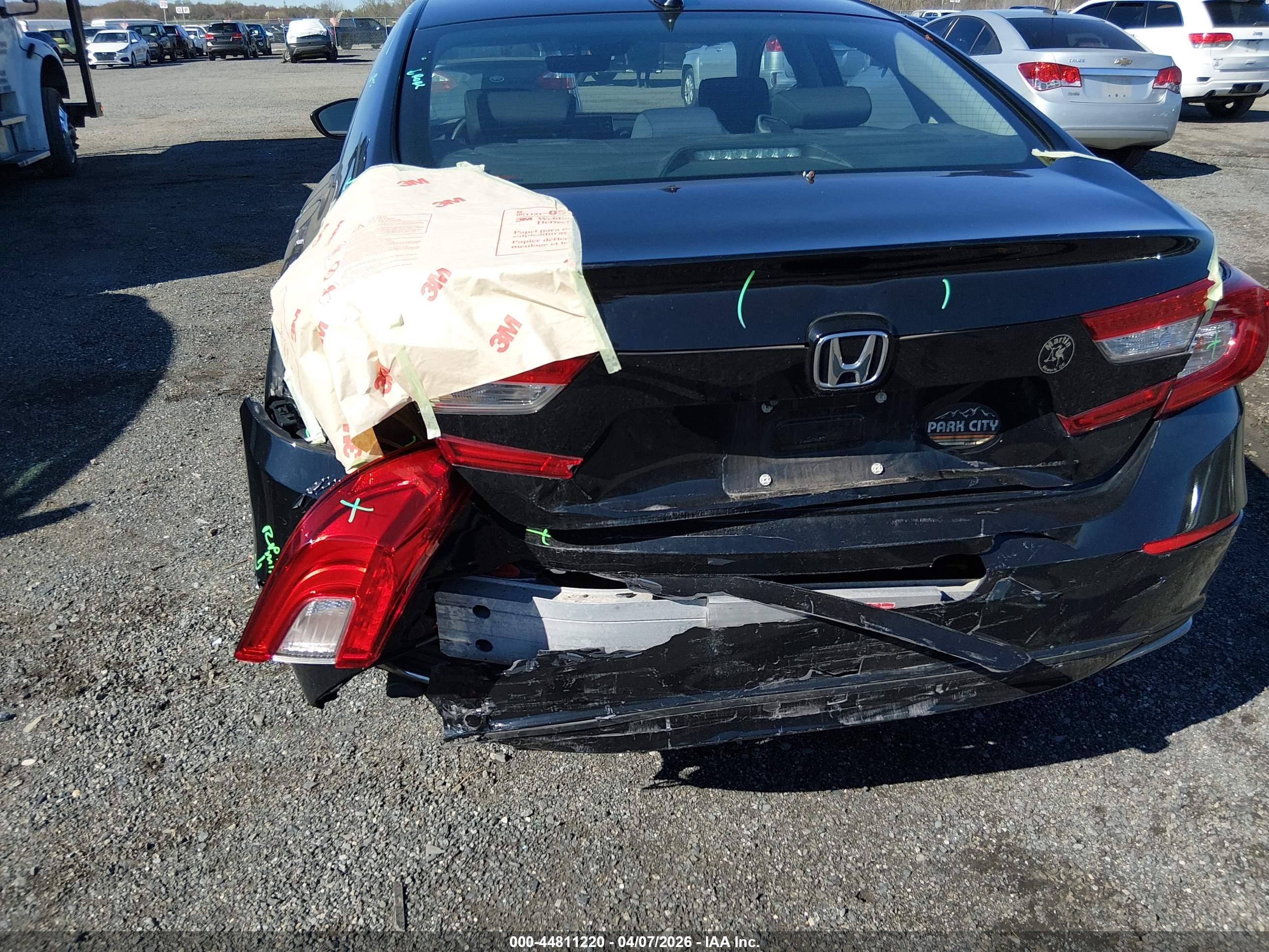 HONDA ACCORD image 6