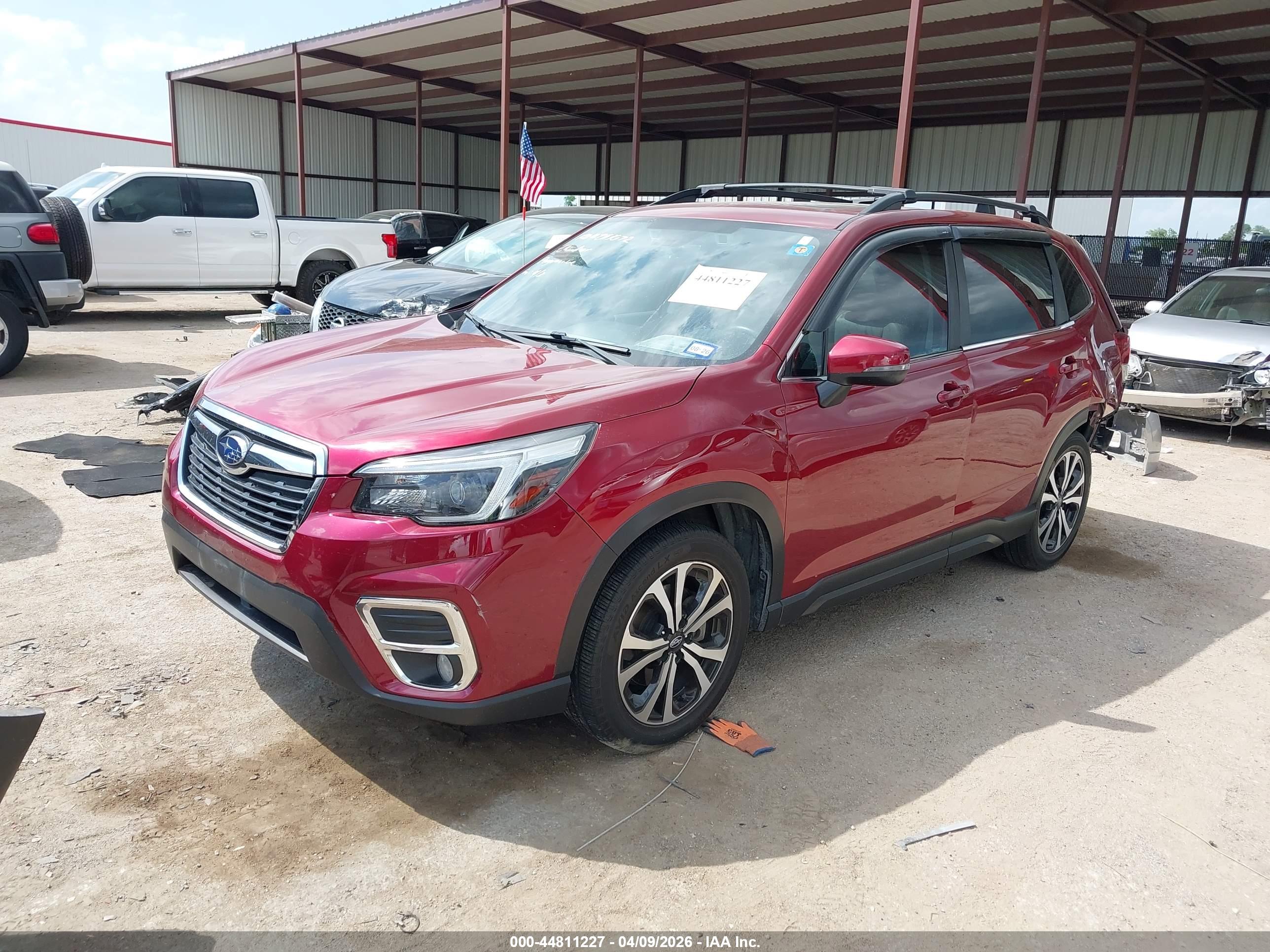 SUBARU FORESTER image 2