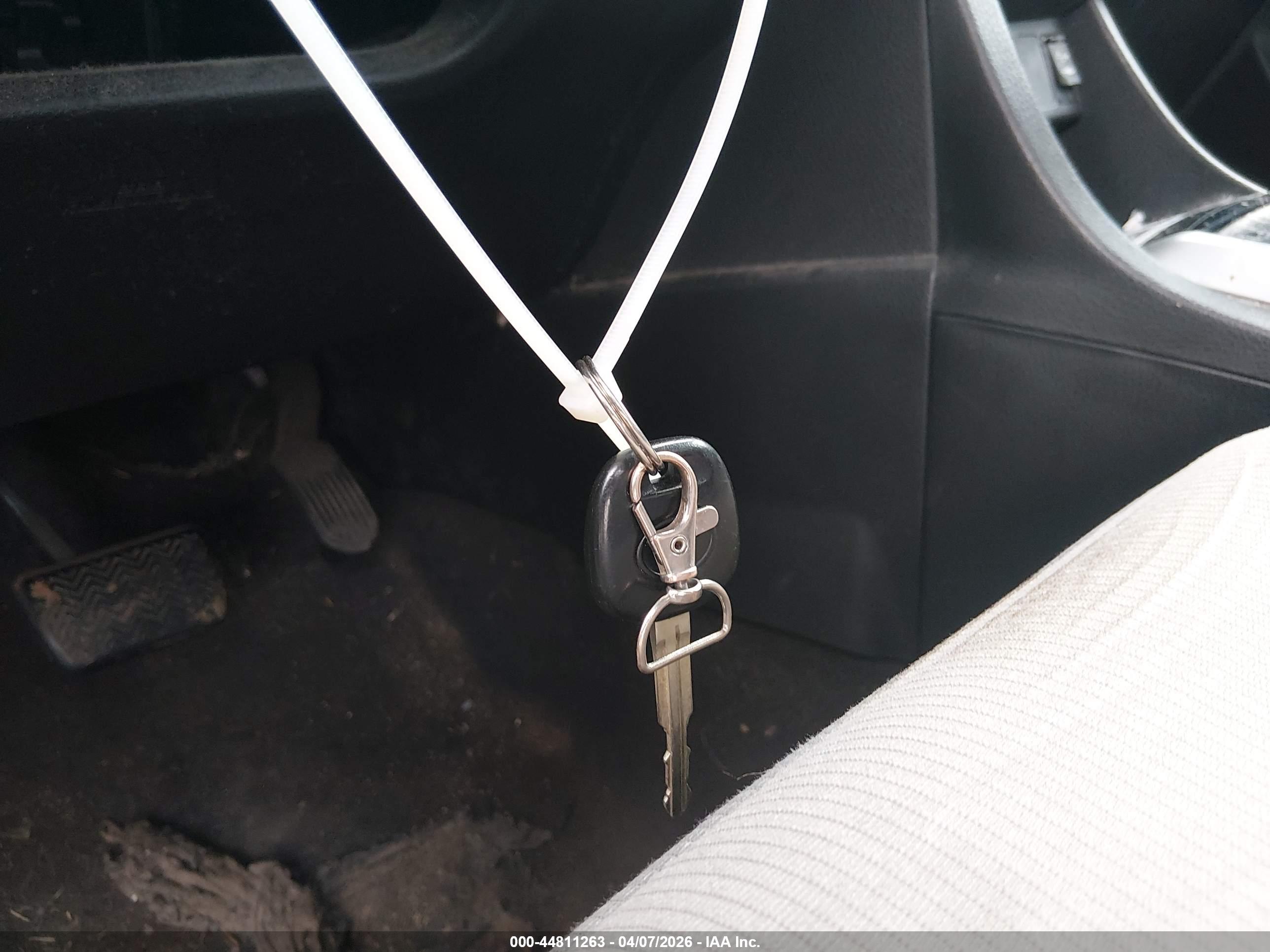 TOYOTA COROLLA image 11