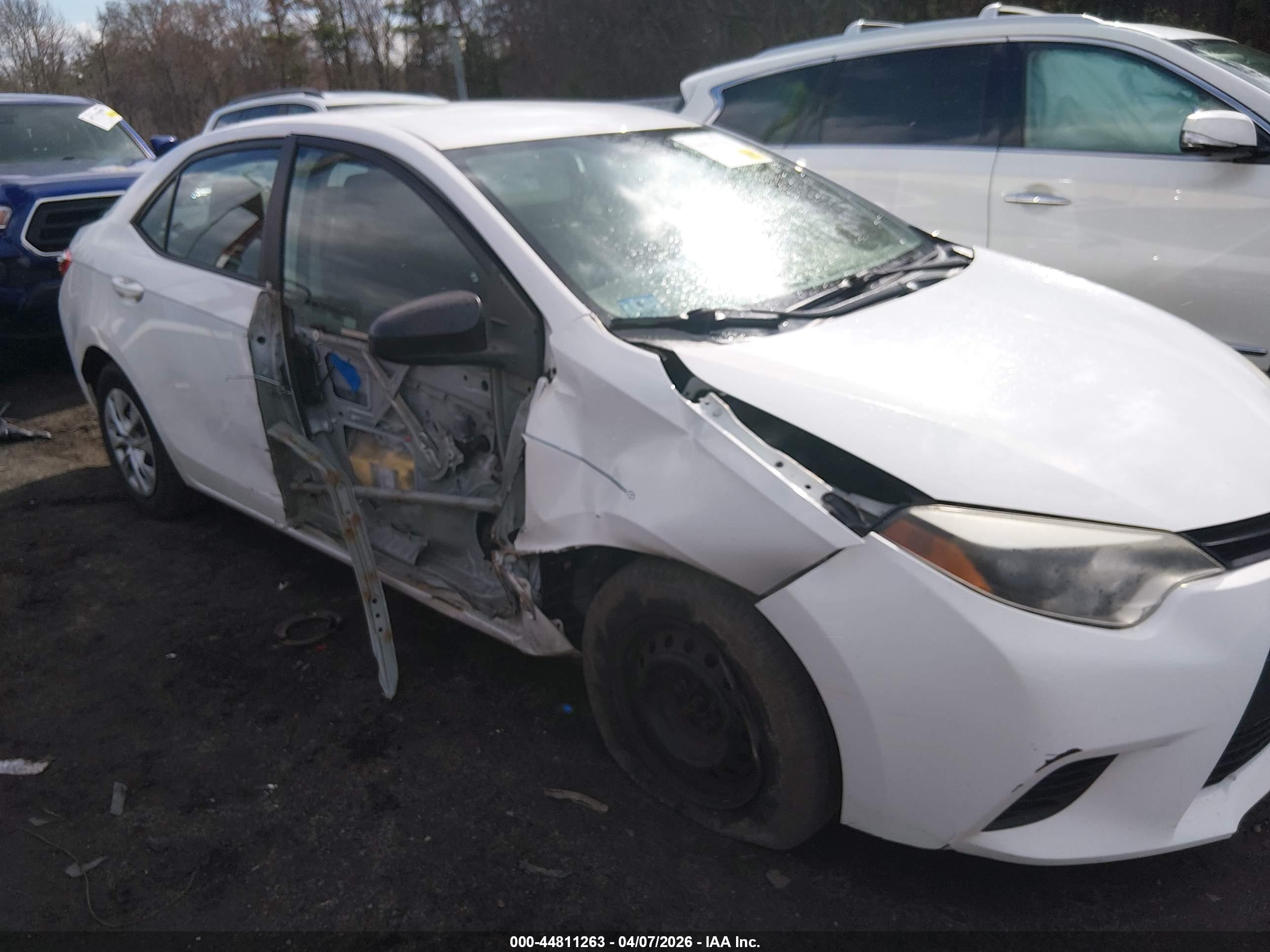 TOYOTA COROLLA image 6