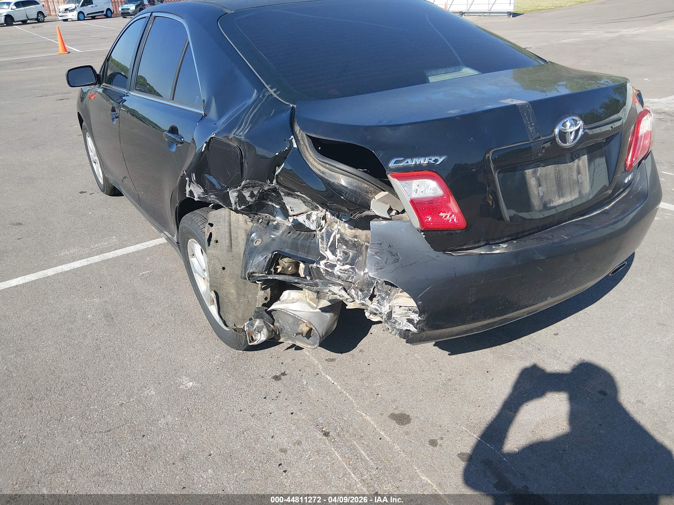 TOYOTA CAMRY image 6
