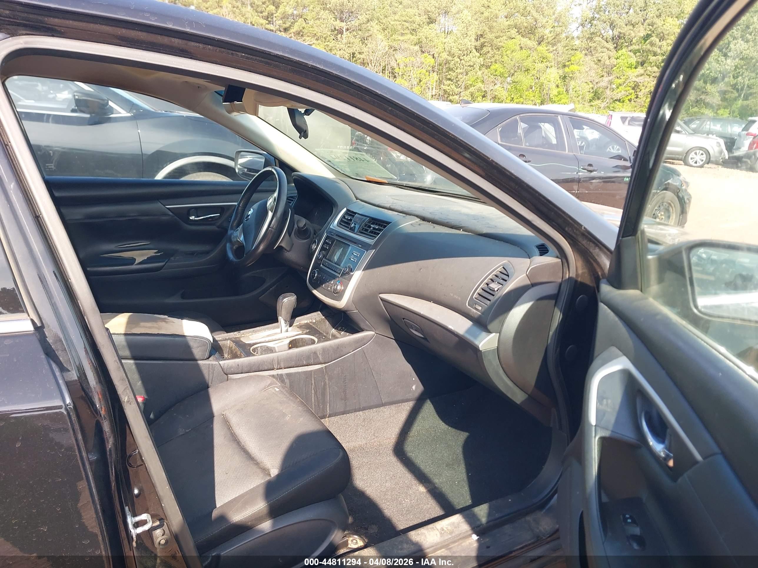 NISSAN ALTIMA image 5