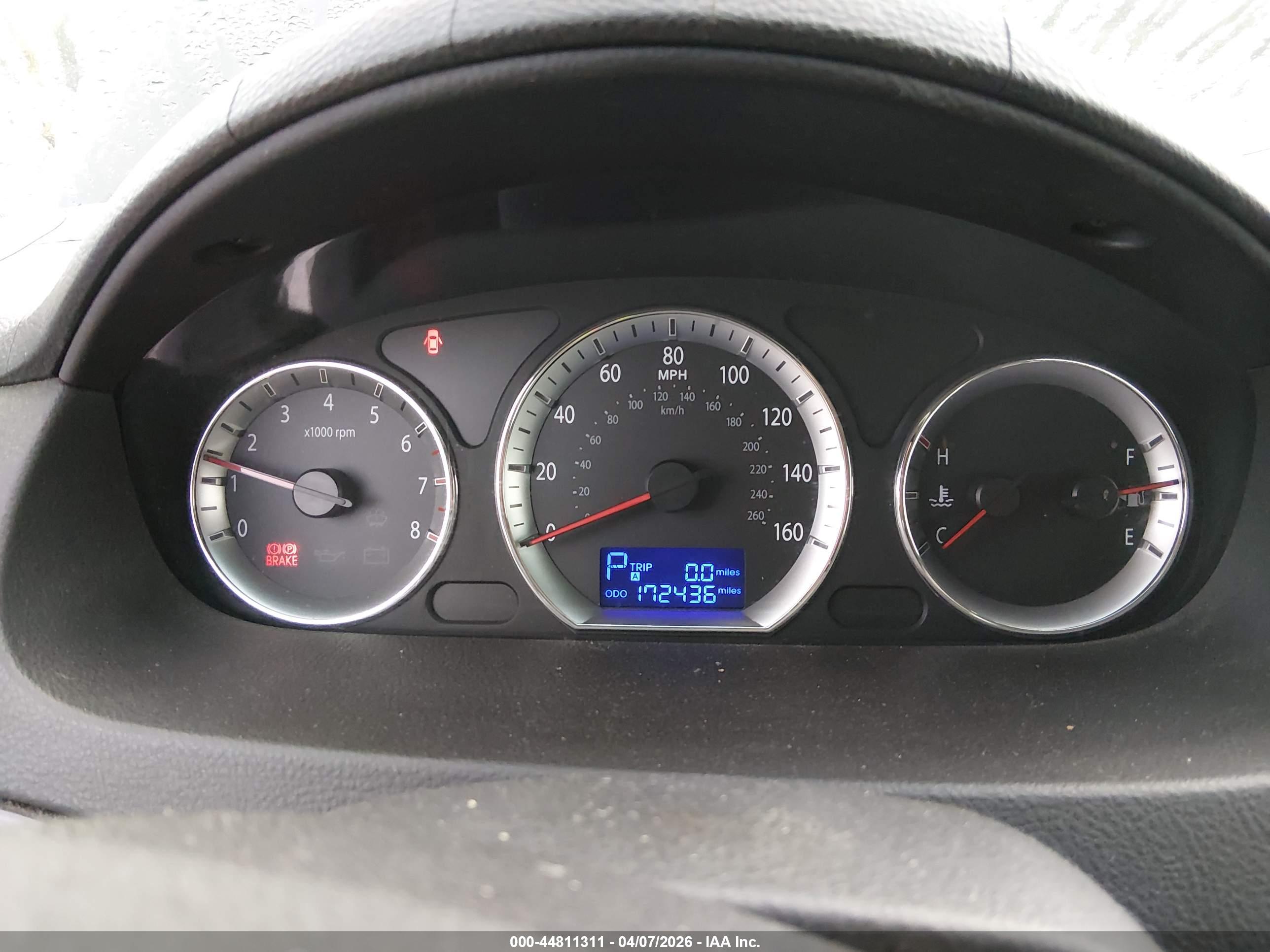 HYUNDAI SONATA image 7
