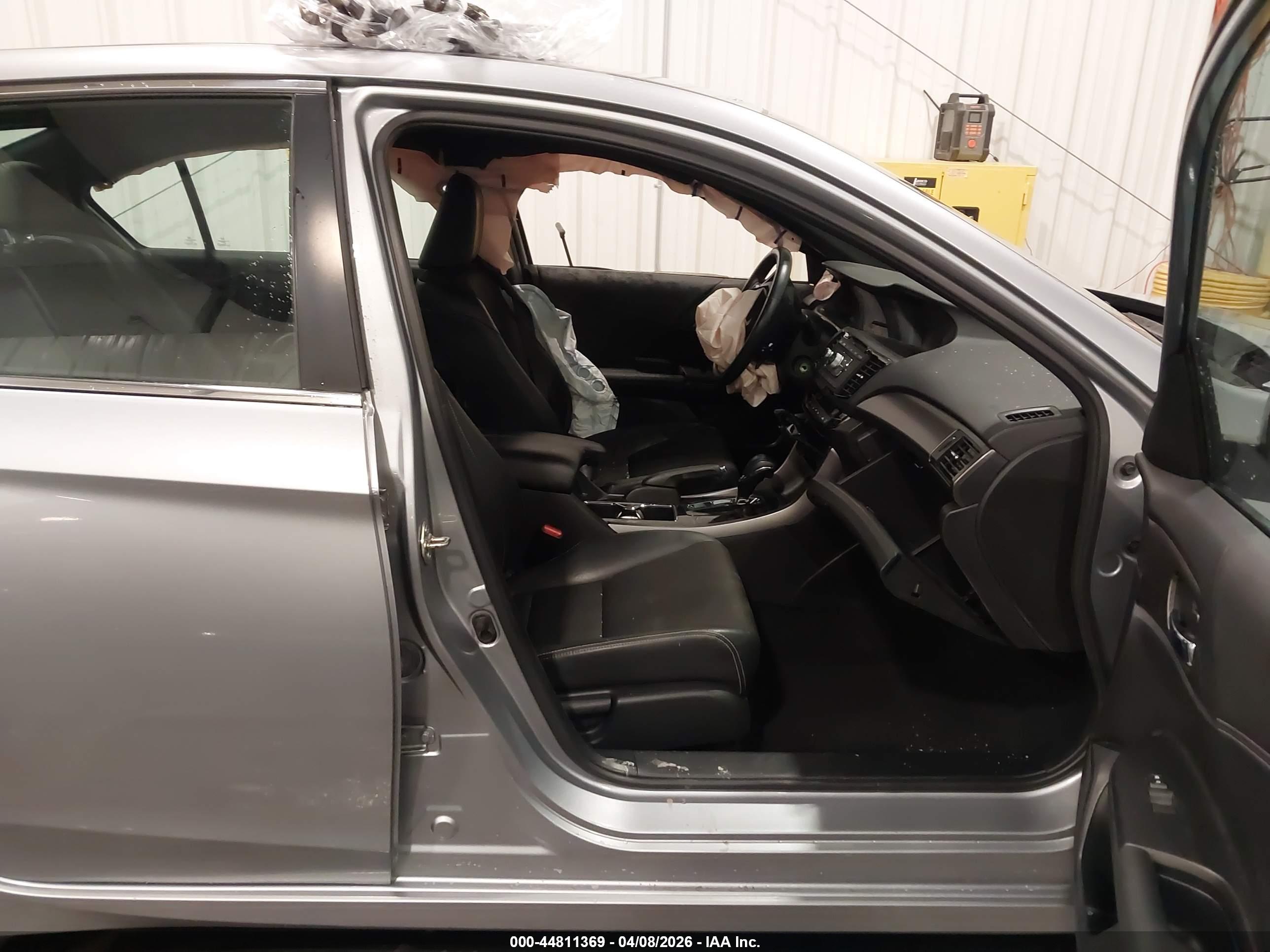 HONDA ACCORD image 5