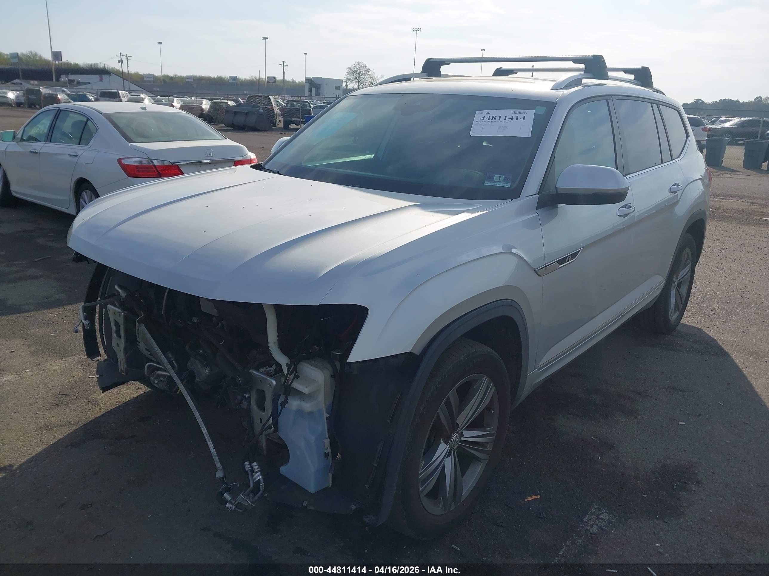 VOLKSWAGEN ATLAS image 2