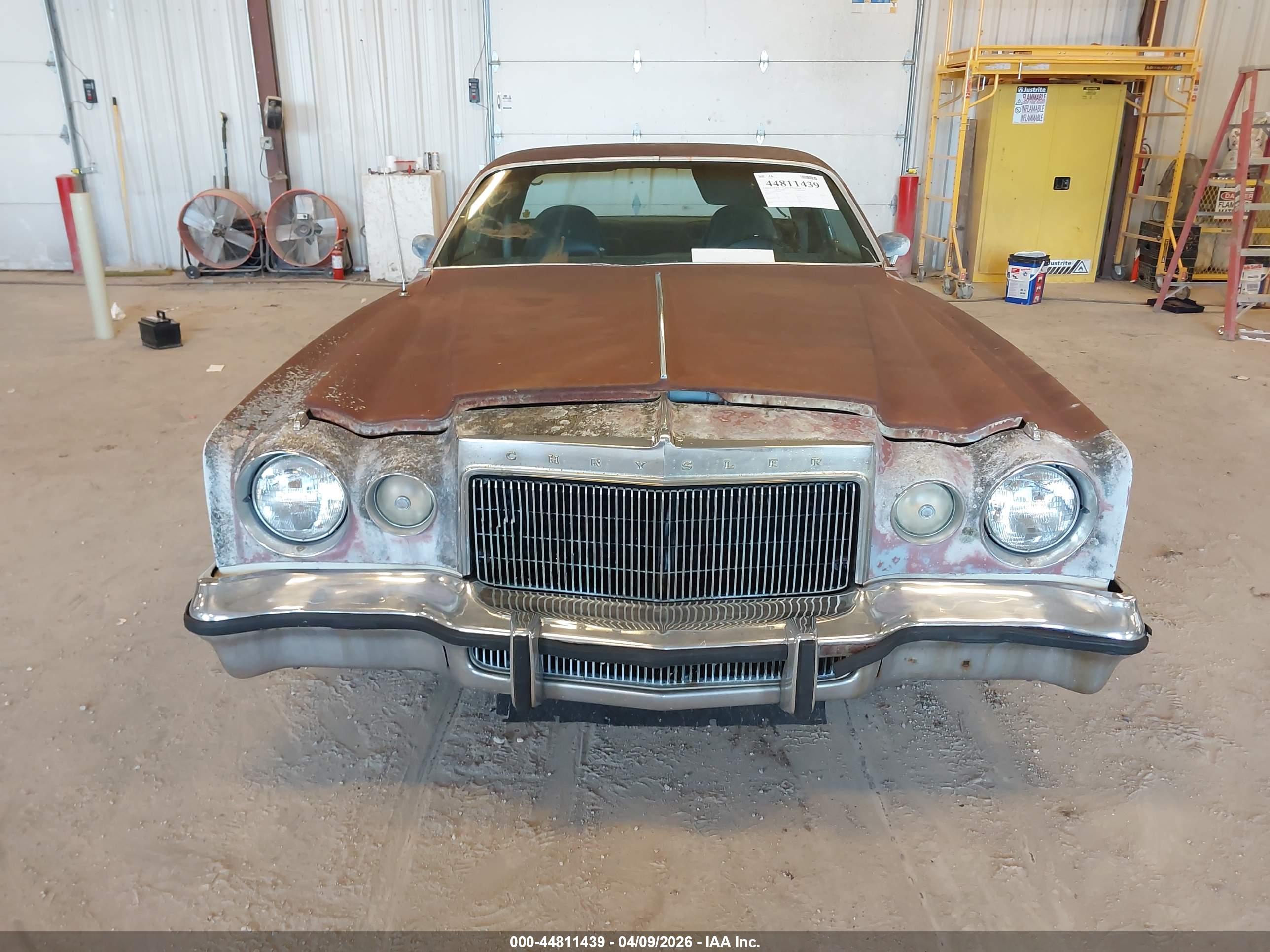 CHRYSLER CORDOBA image 6