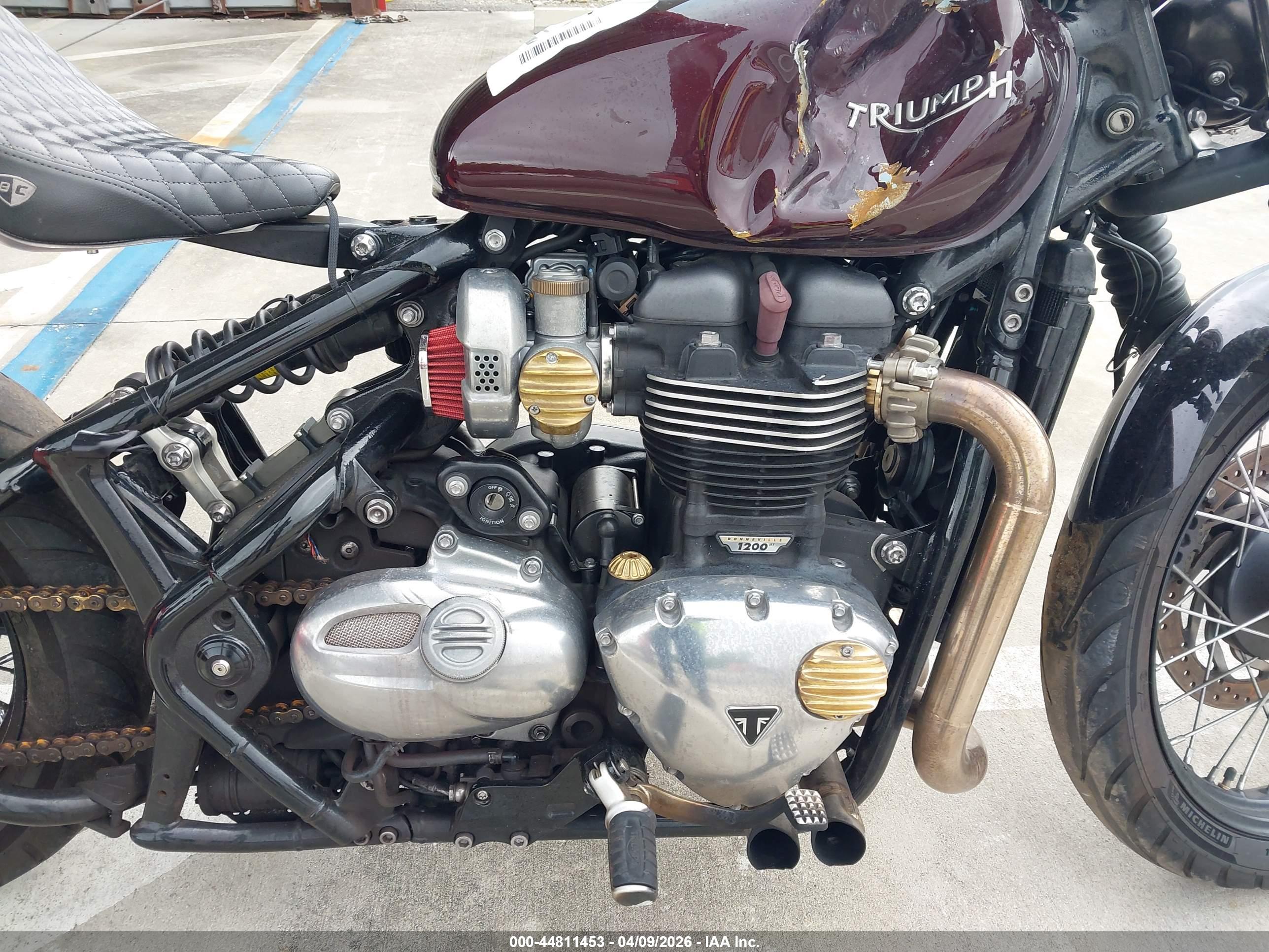 TRIUMPH MOTORCYCLE image 8