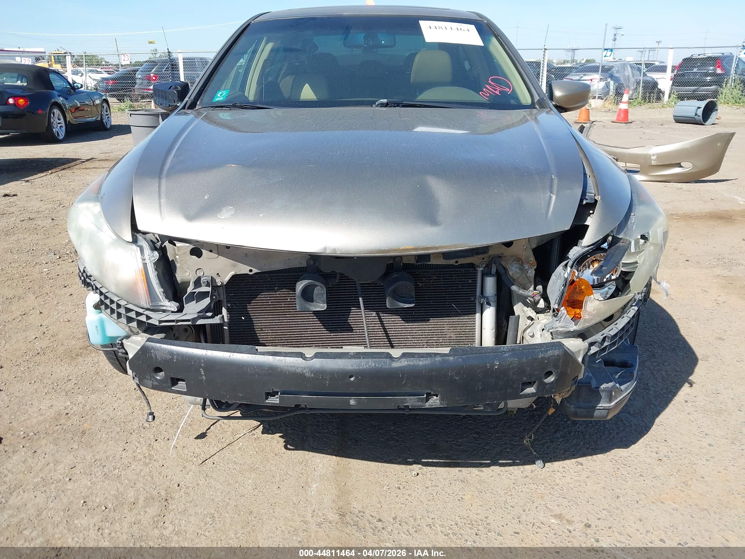 HONDA ACCORD image 6