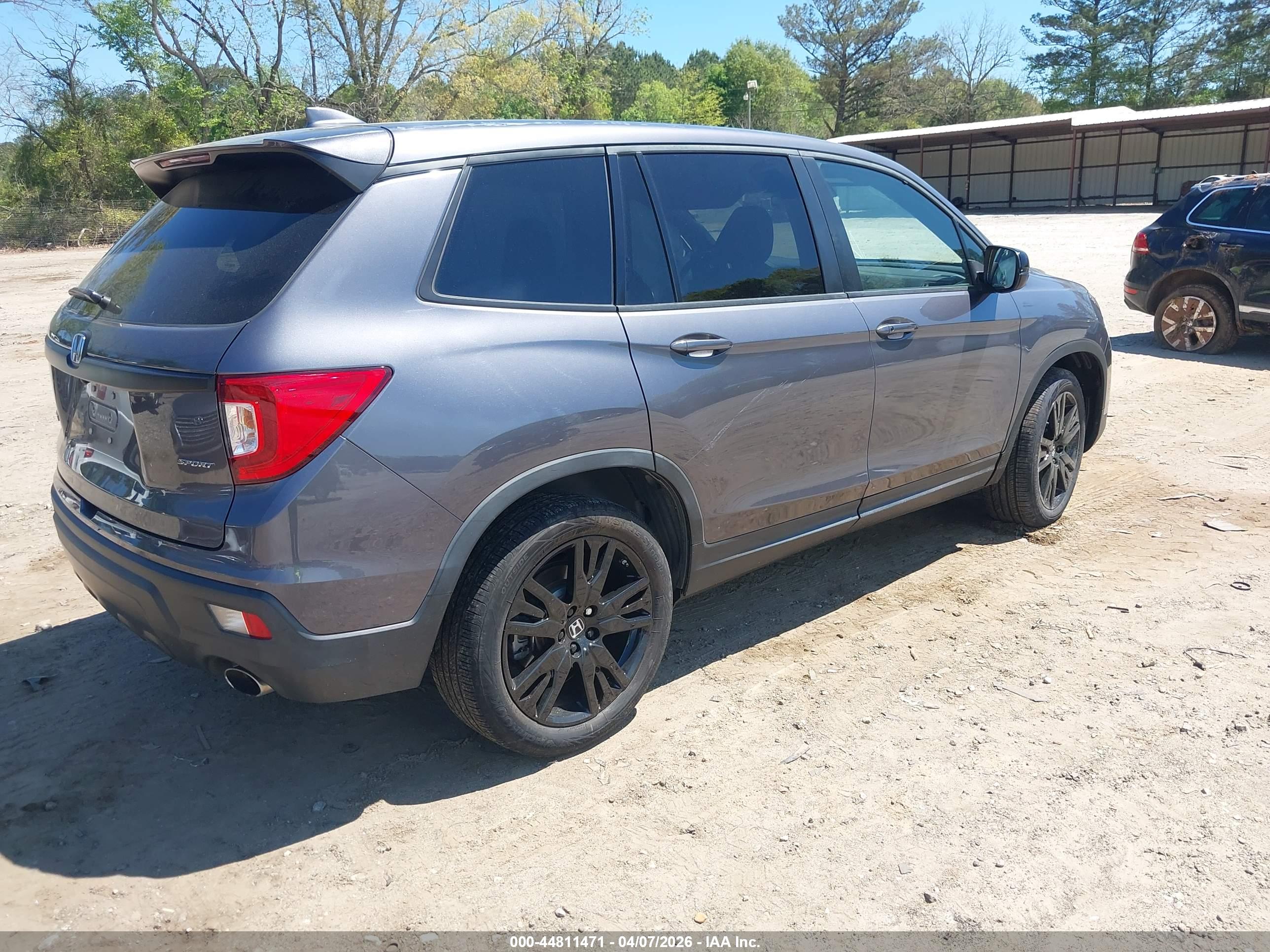 HONDA PASSPORT image 4