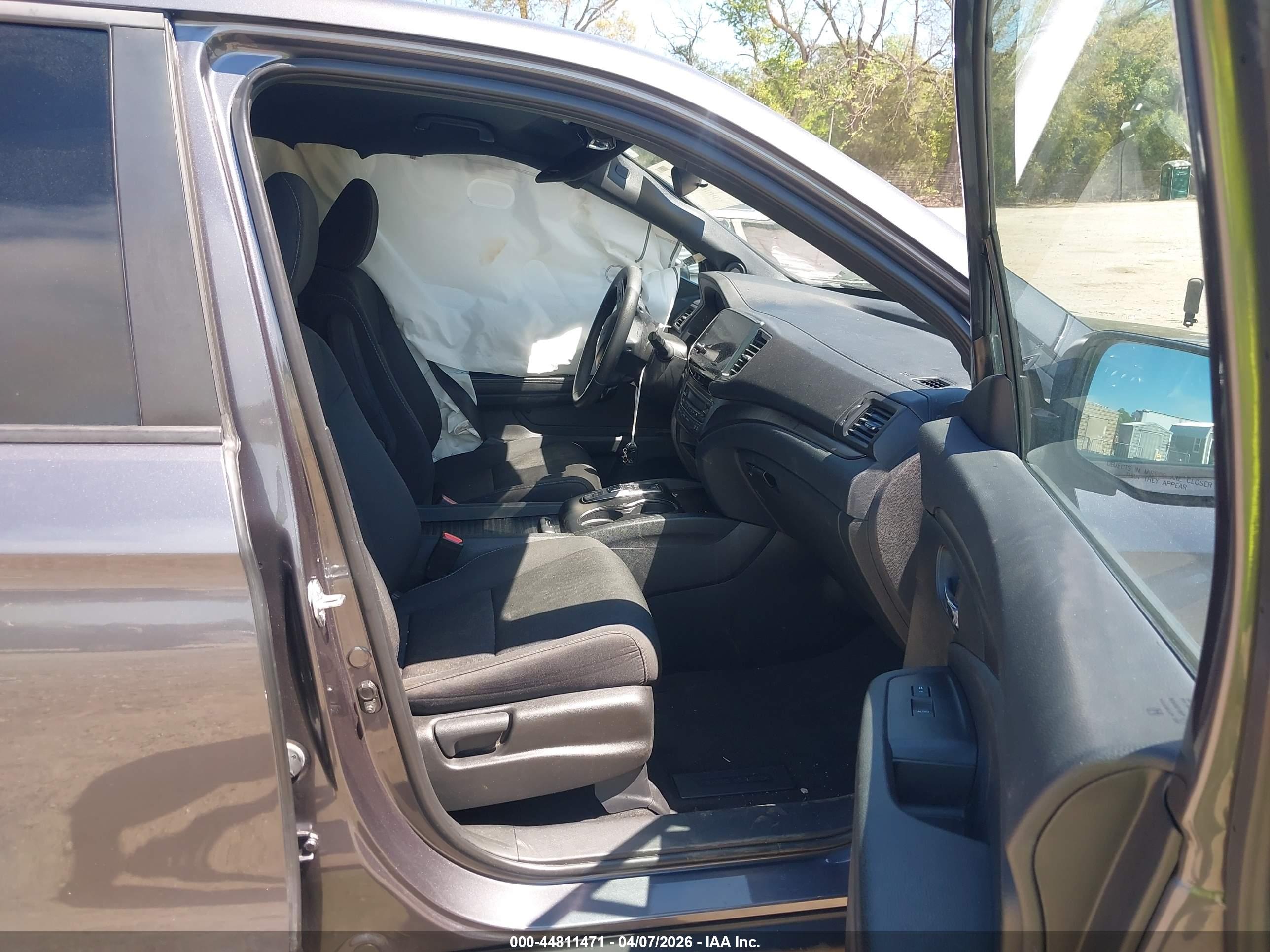 HONDA PASSPORT image 5
