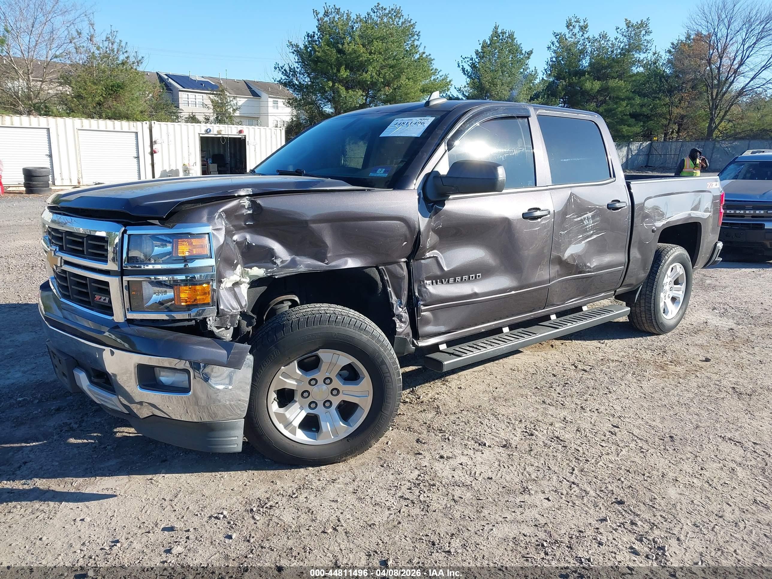 CHEVROLET SILVERADO image 2