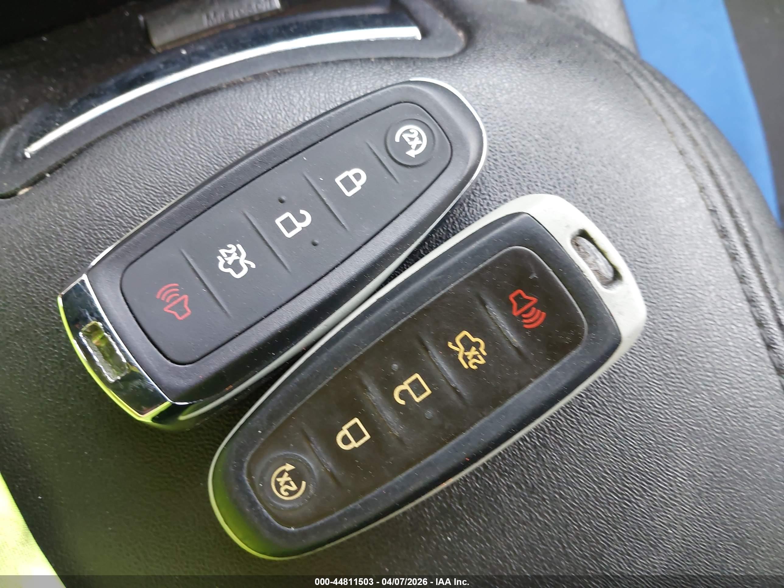 FORD TAURUS image 11