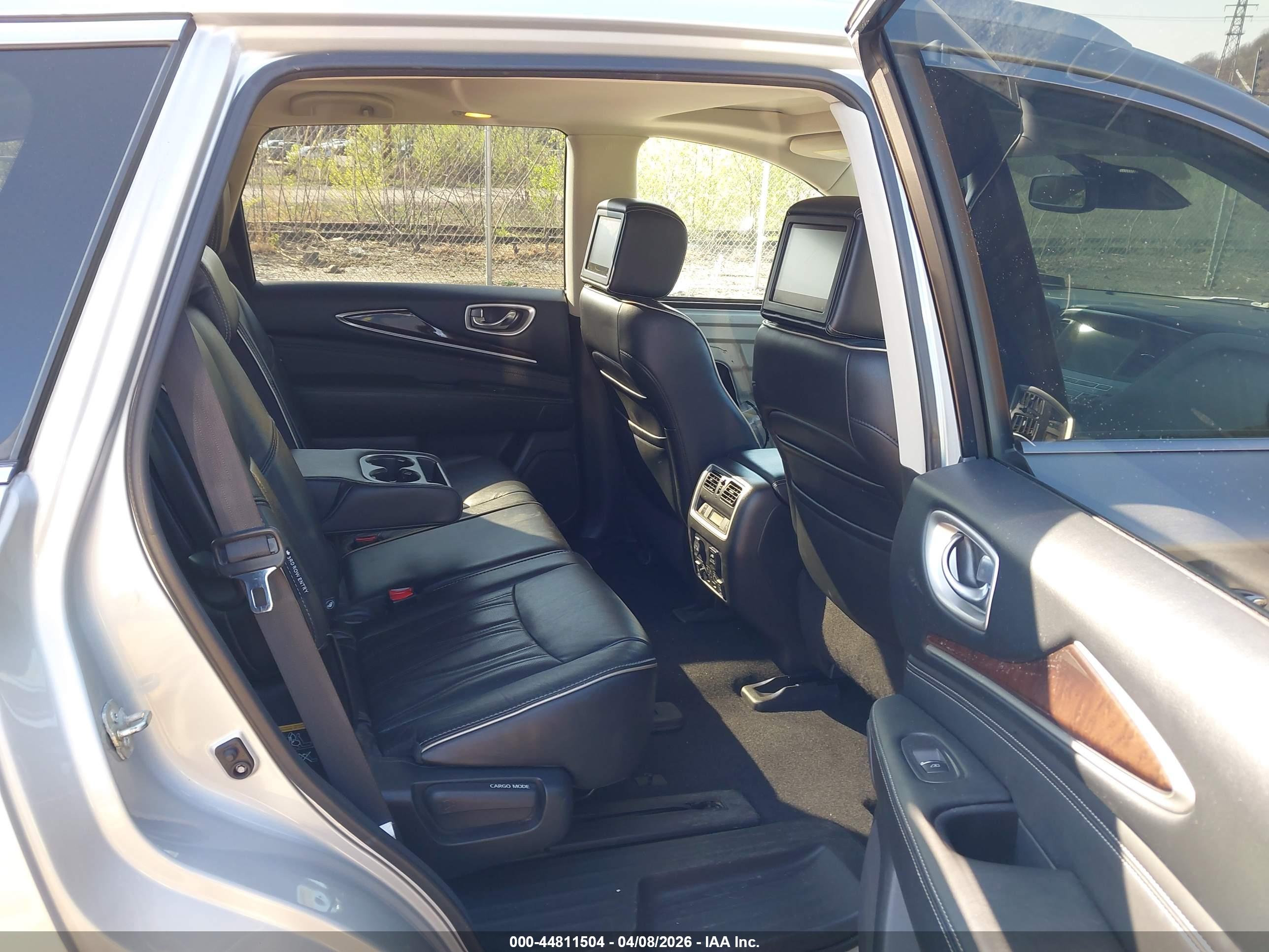 INFINITI QX60 image 8