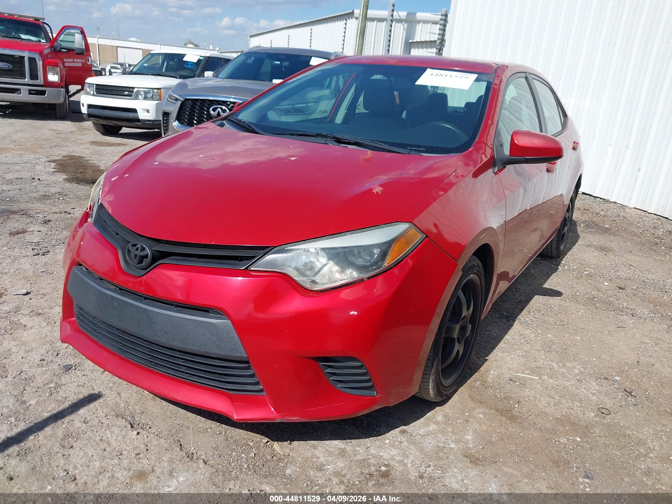 TOYOTA COROLLA image 2