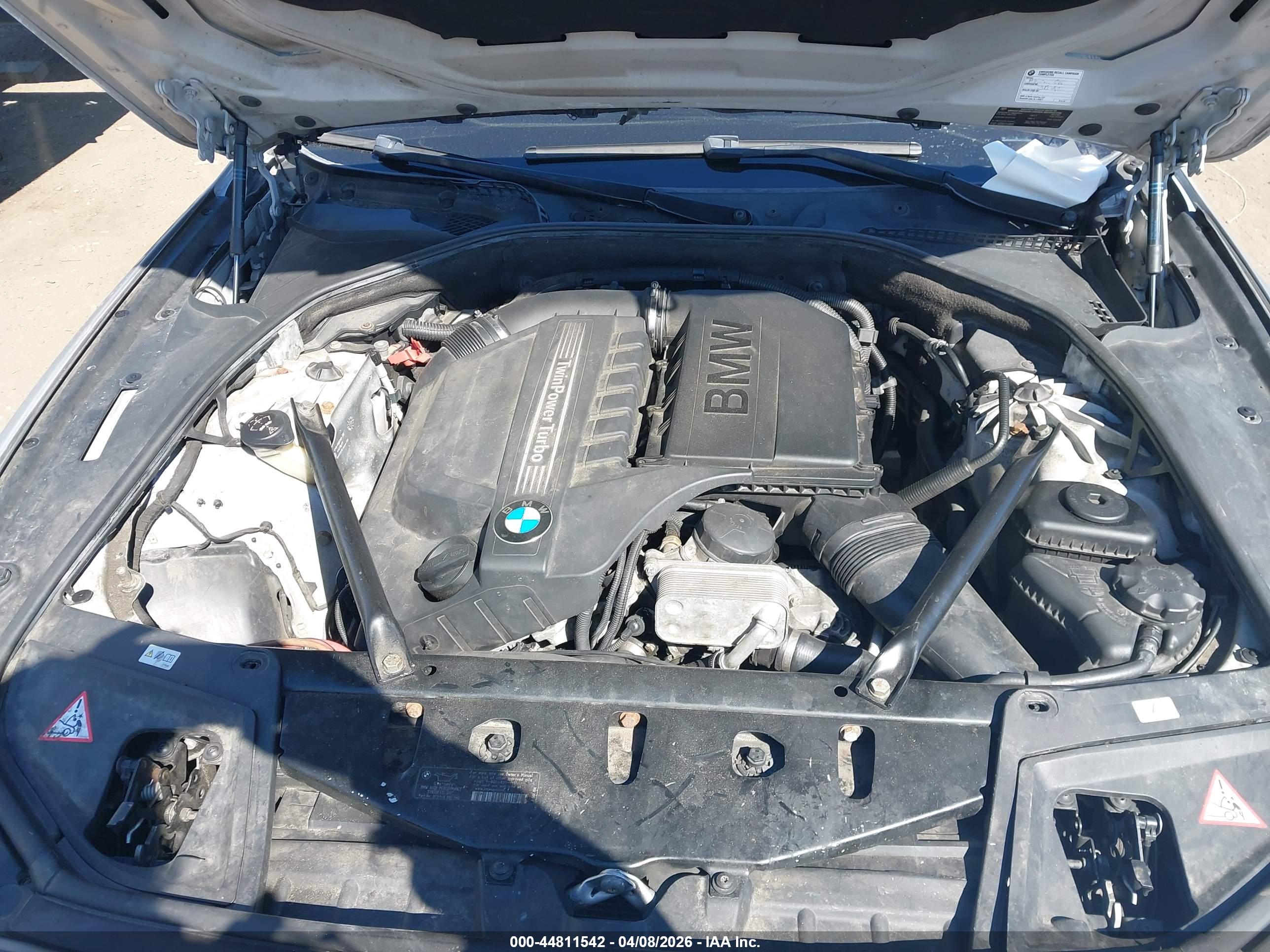 BMW 535I image 10