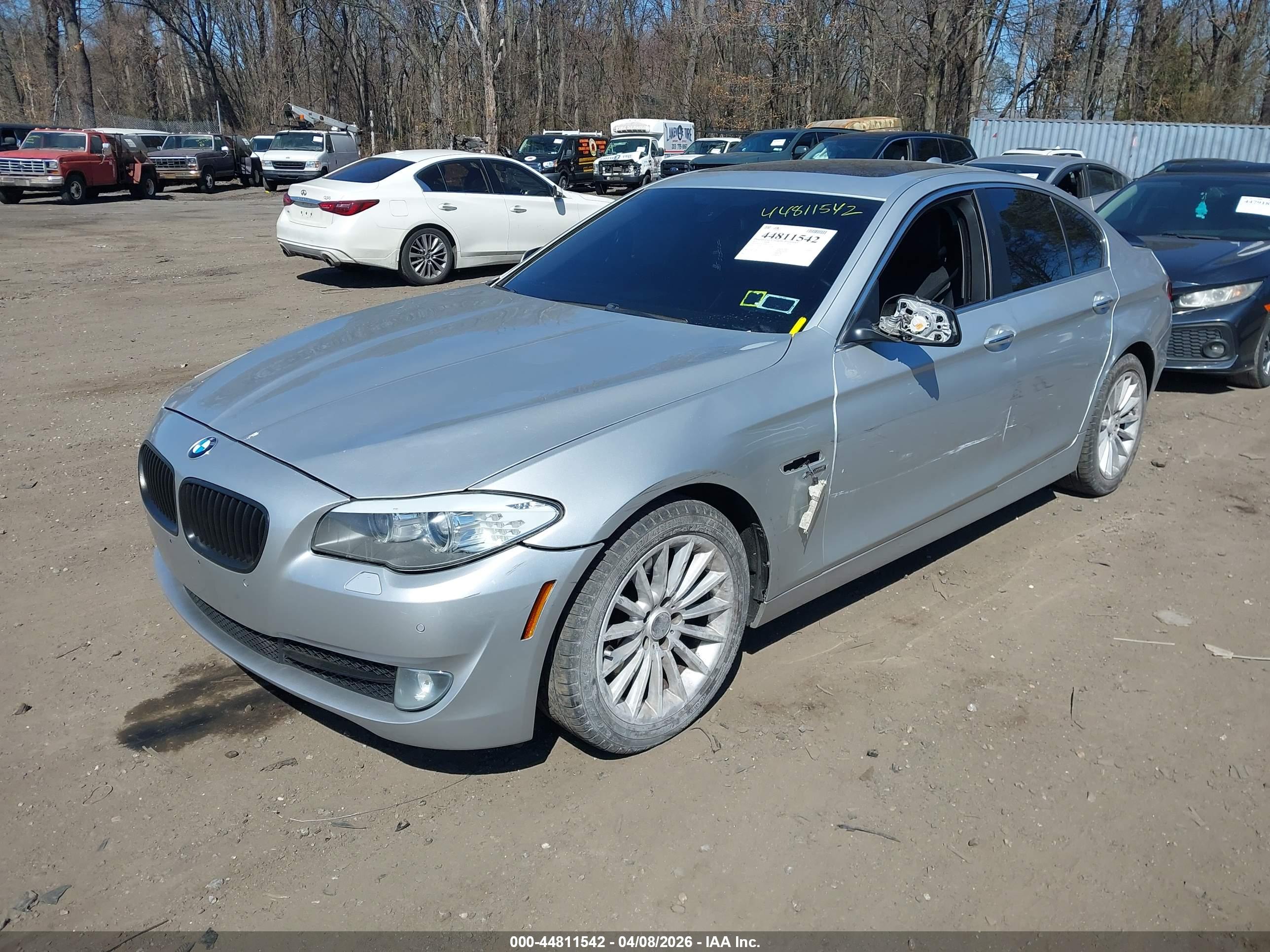 BMW 535I image 2