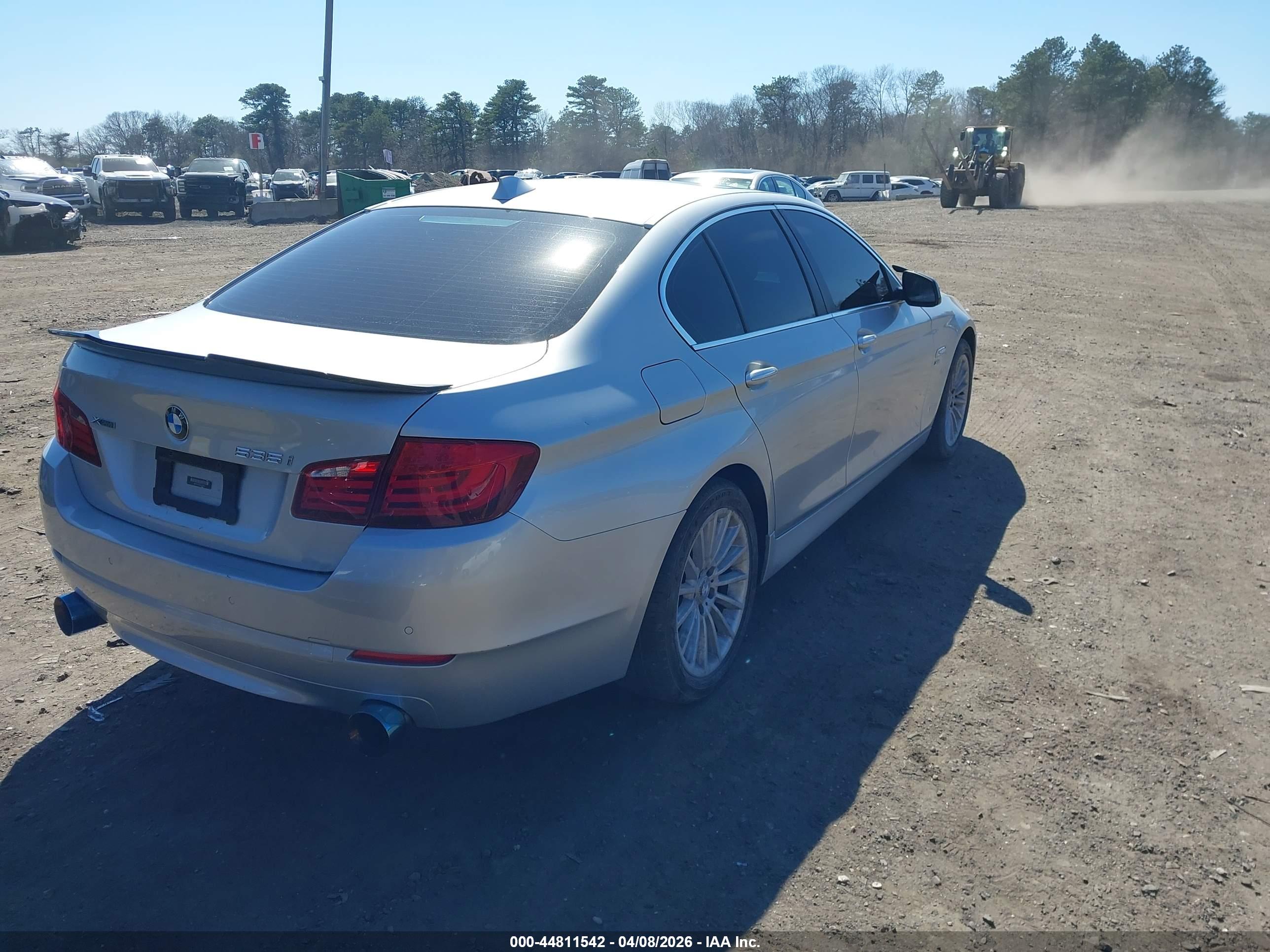 BMW 535I image 4