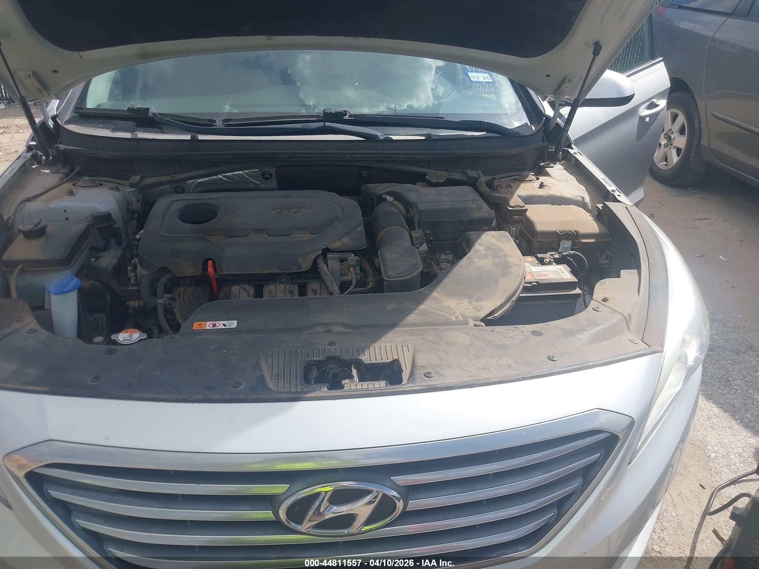 HYUNDAI SONATA image 10