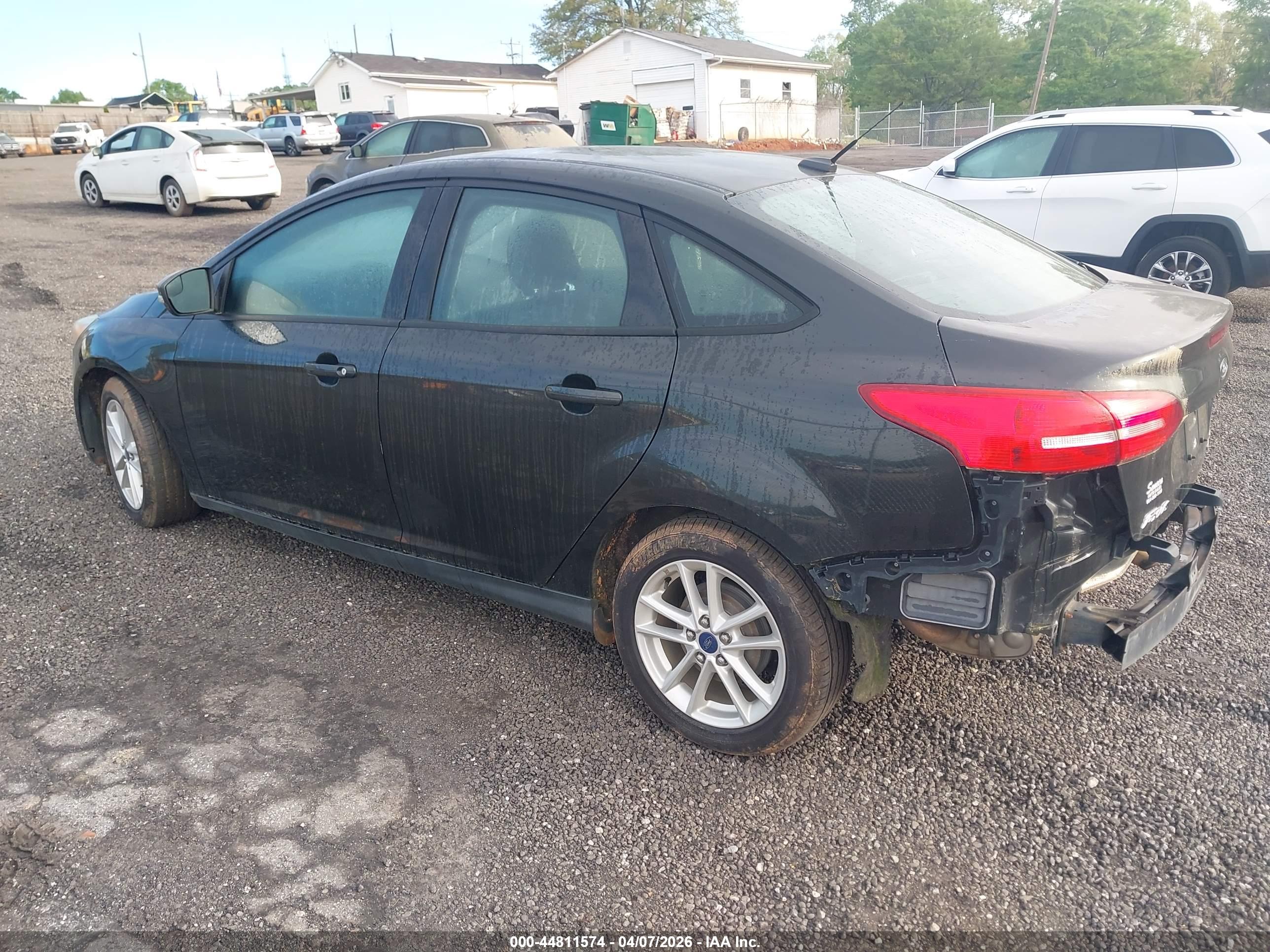 FORD FOCUS image 3