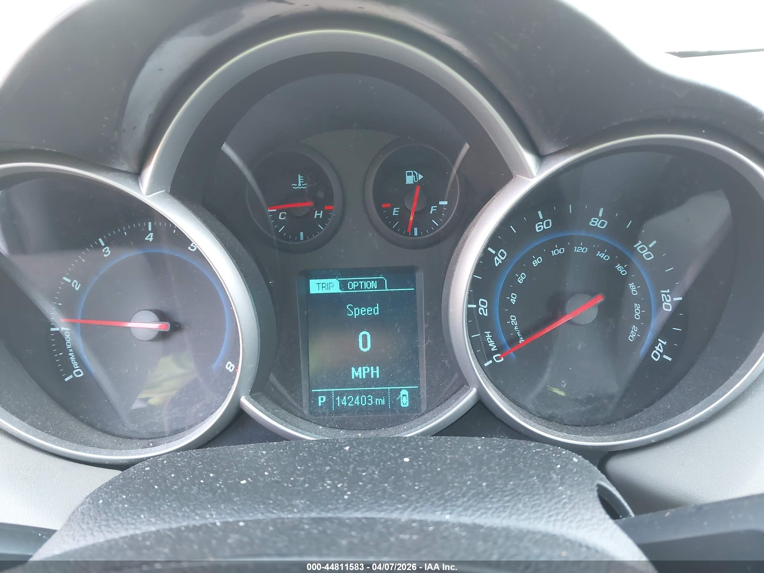 CHEVROLET CRUZE image 7