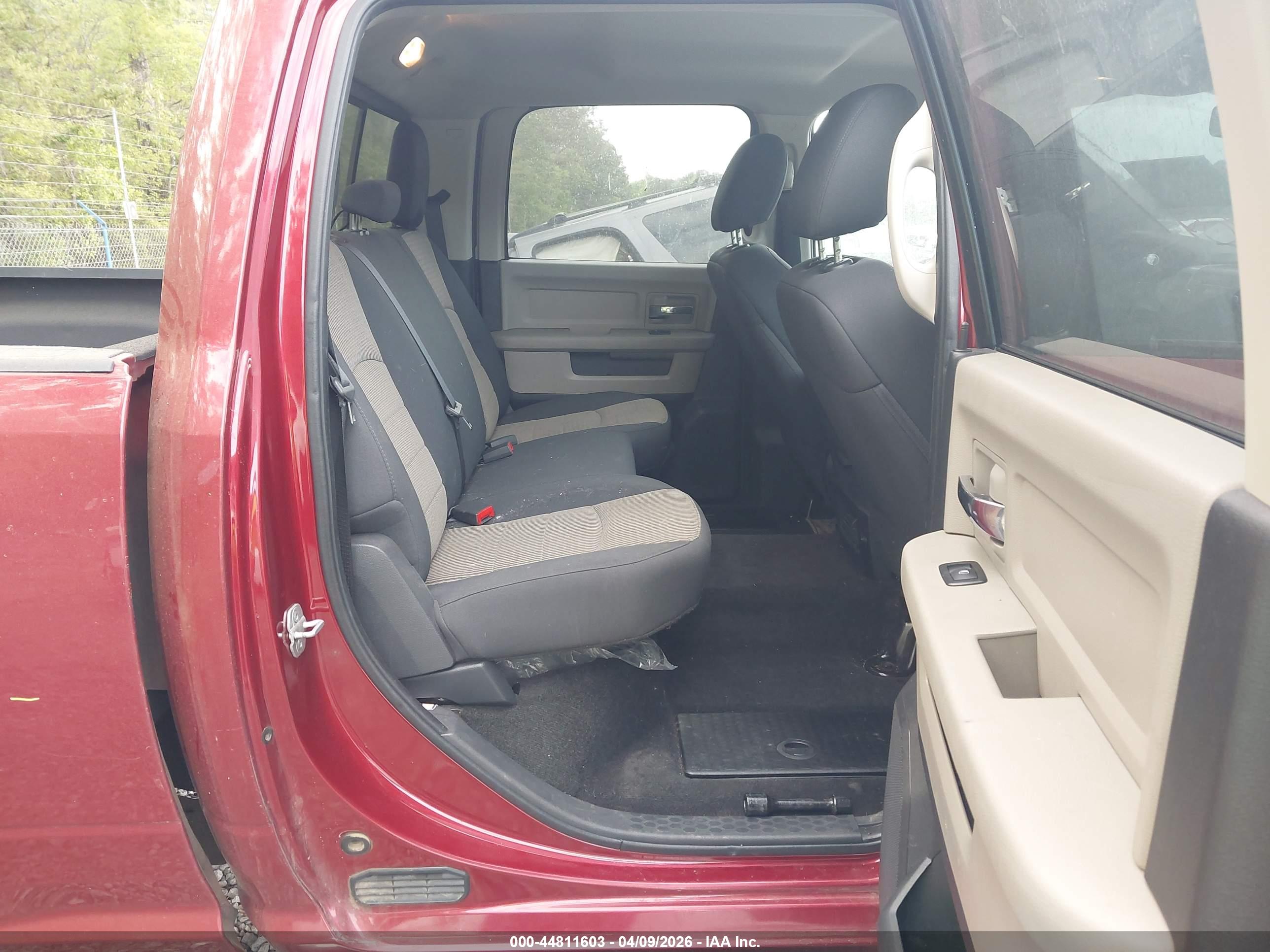 RAM 3500 image 8