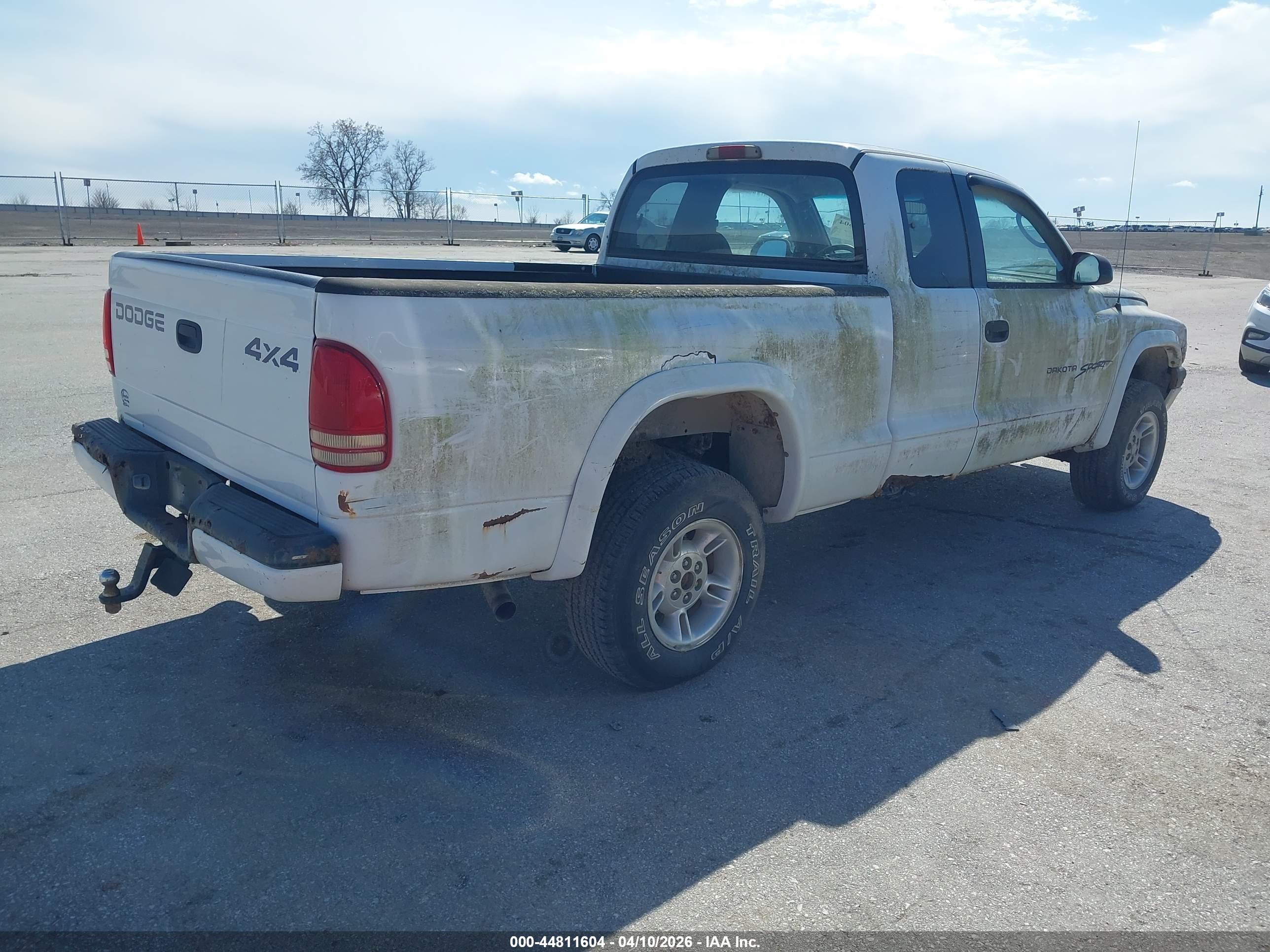 DODGE DAKOTA image 4