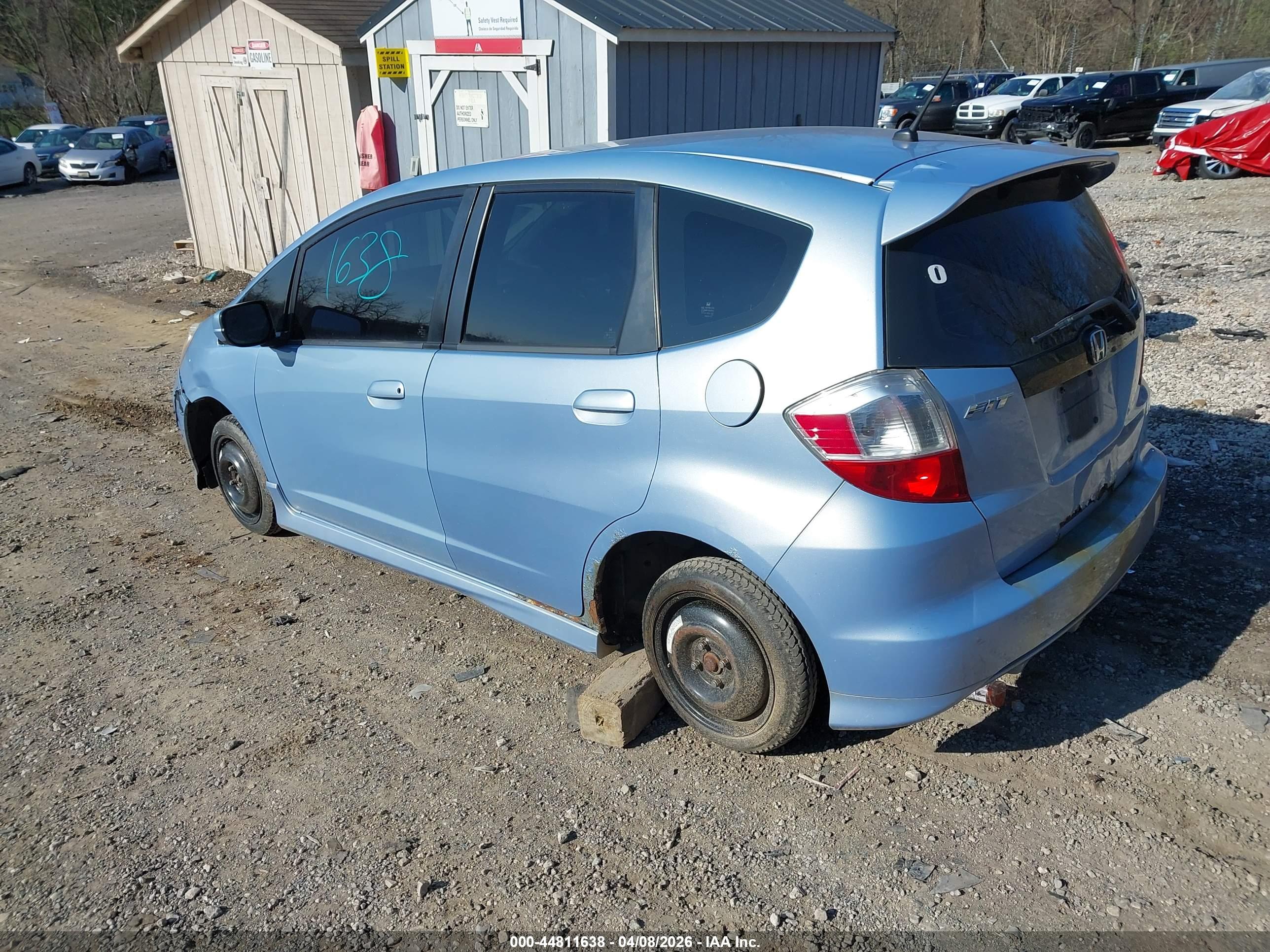 HONDA FIT image 3