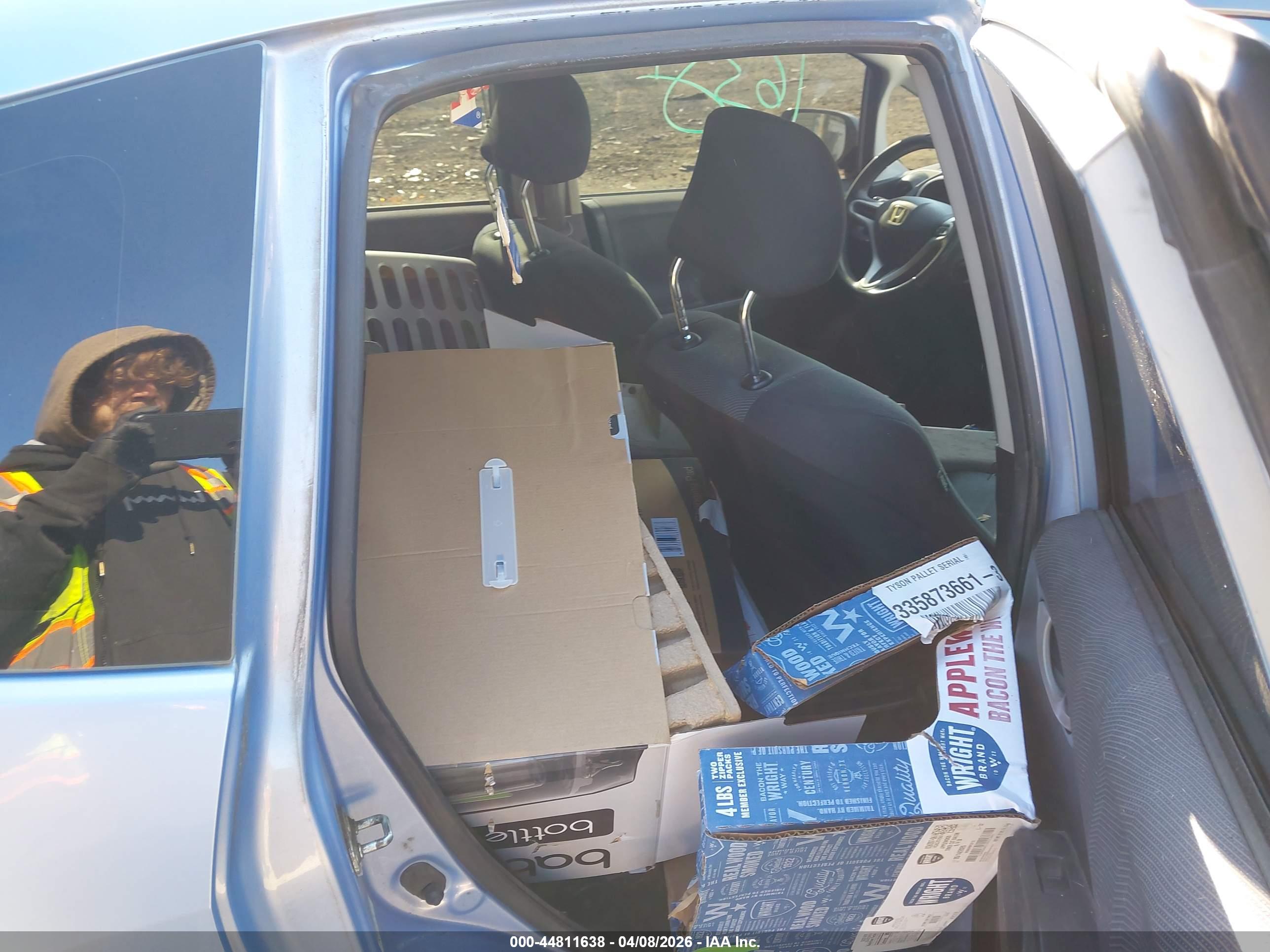 HONDA FIT image 8