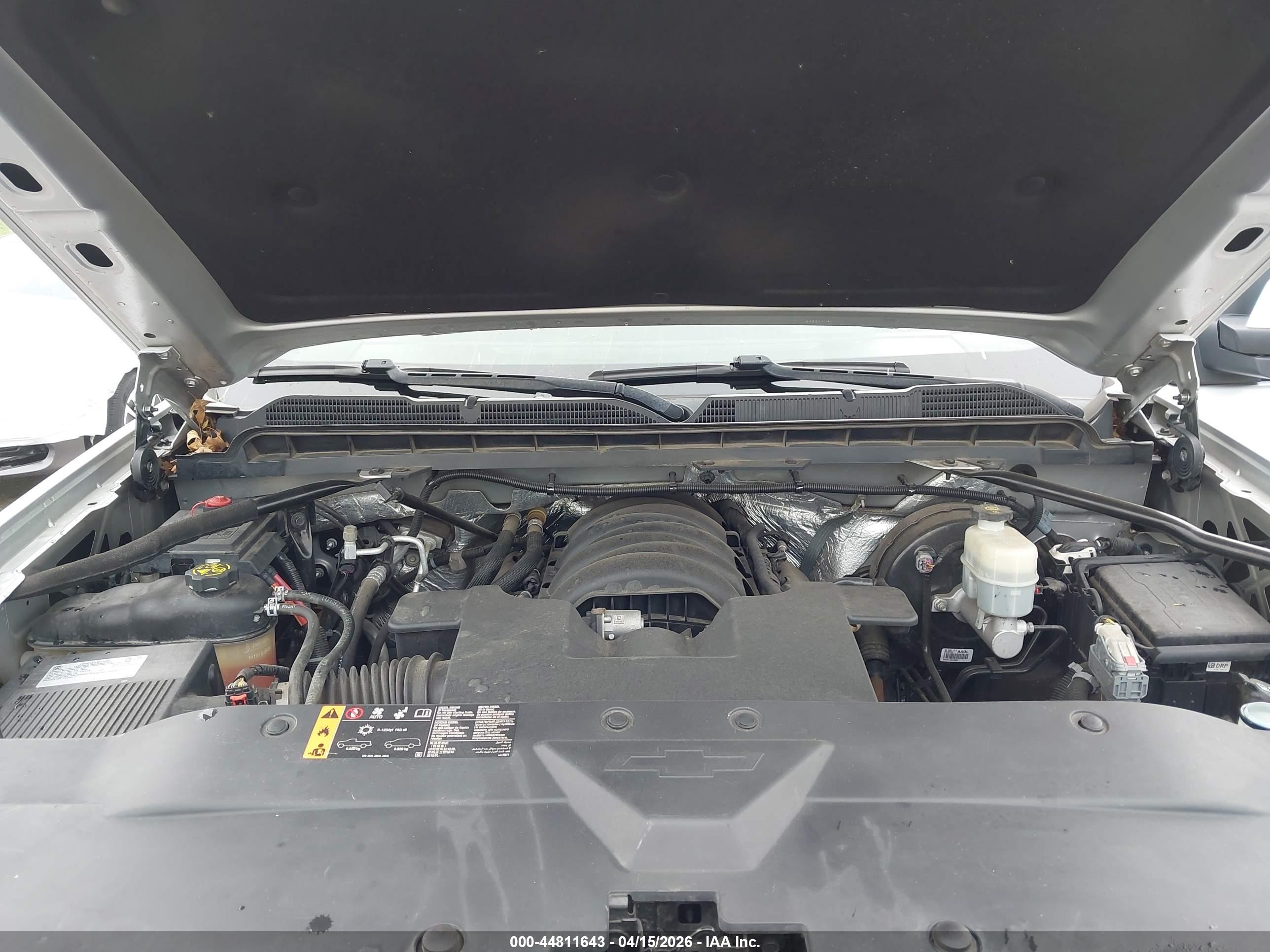 CHEVROLET SILVERADO image 10