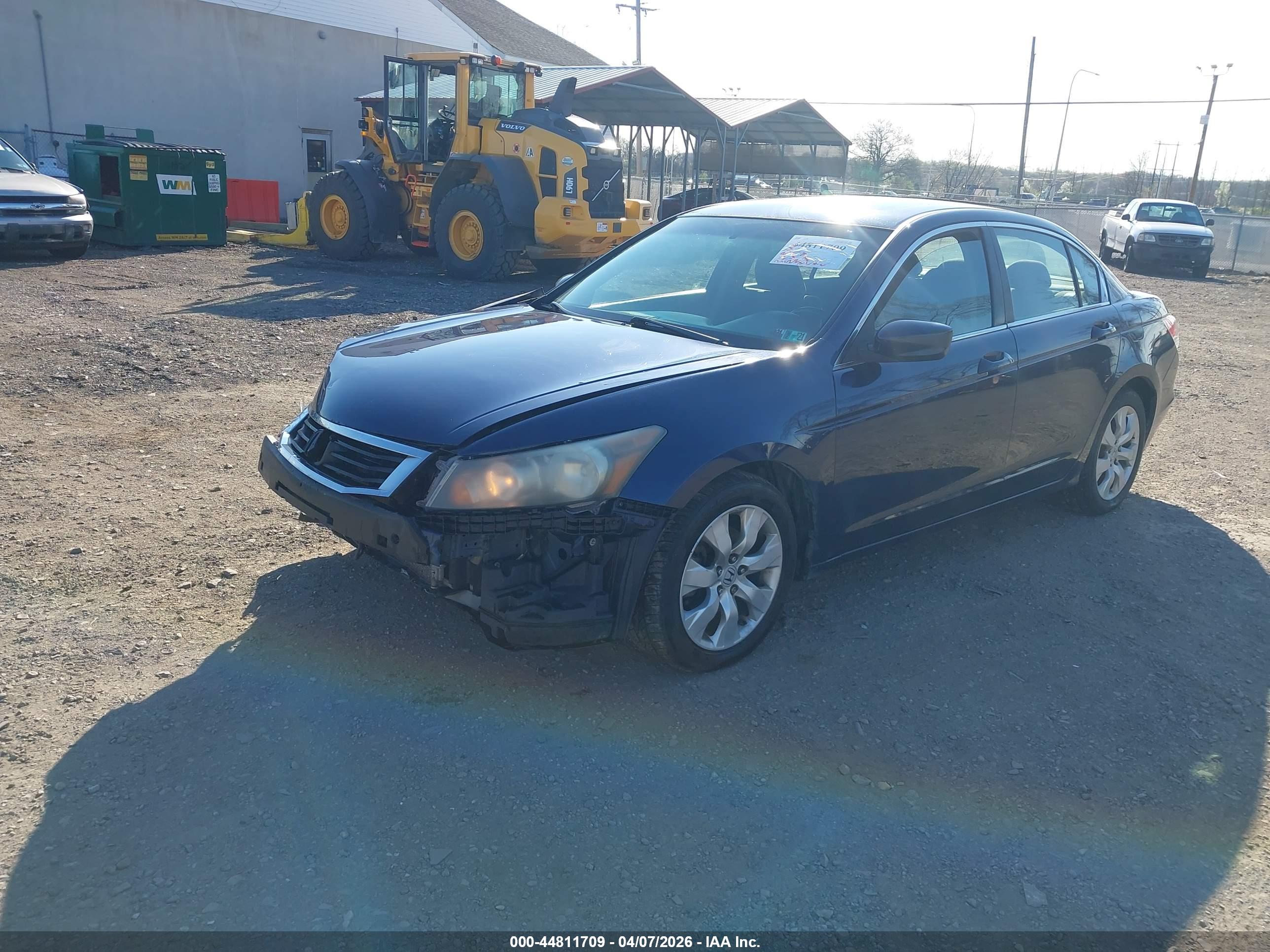 HONDA ACCORD image 2