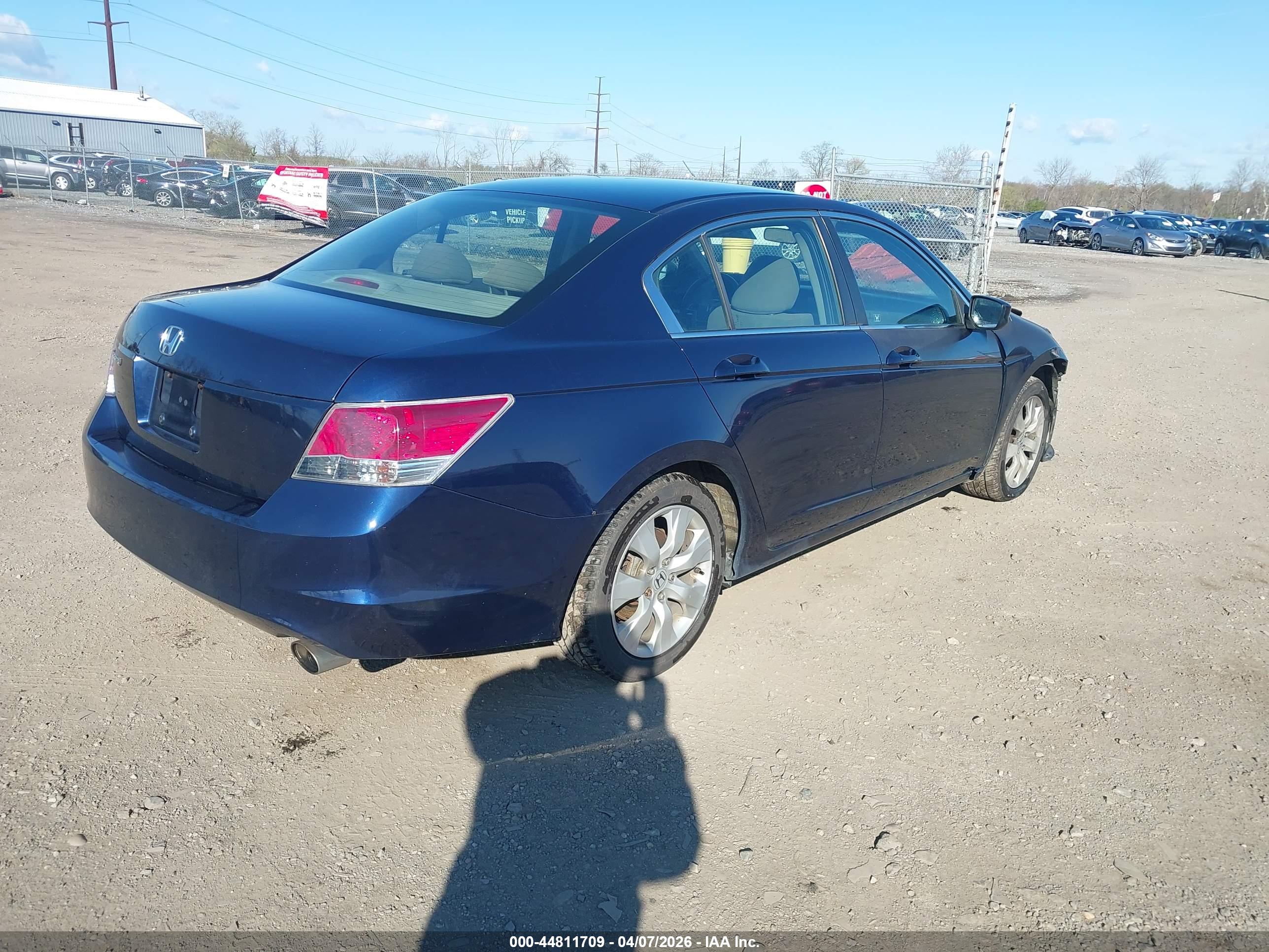 HONDA ACCORD image 4