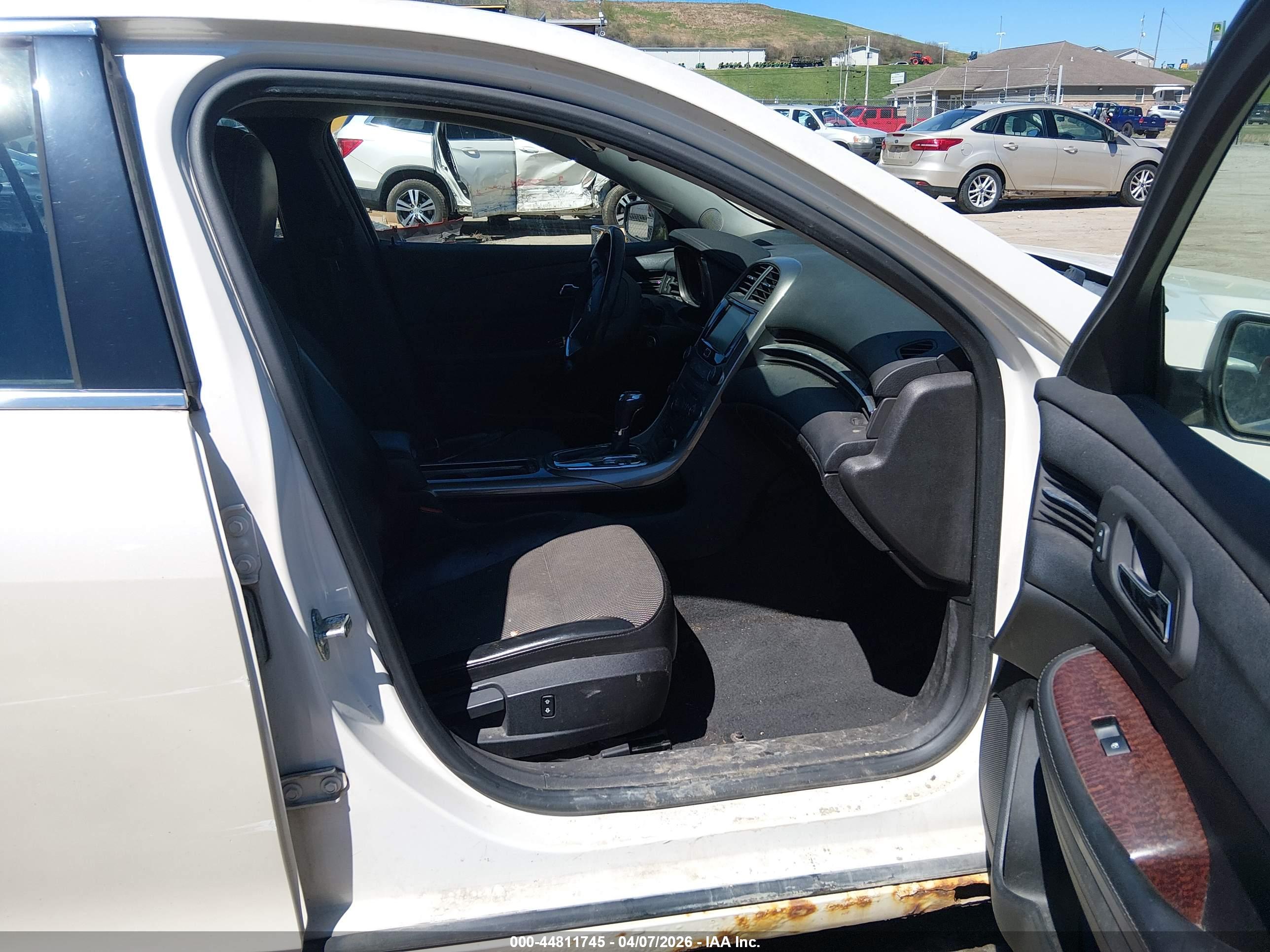 CHEVROLET MALIBU image 5
