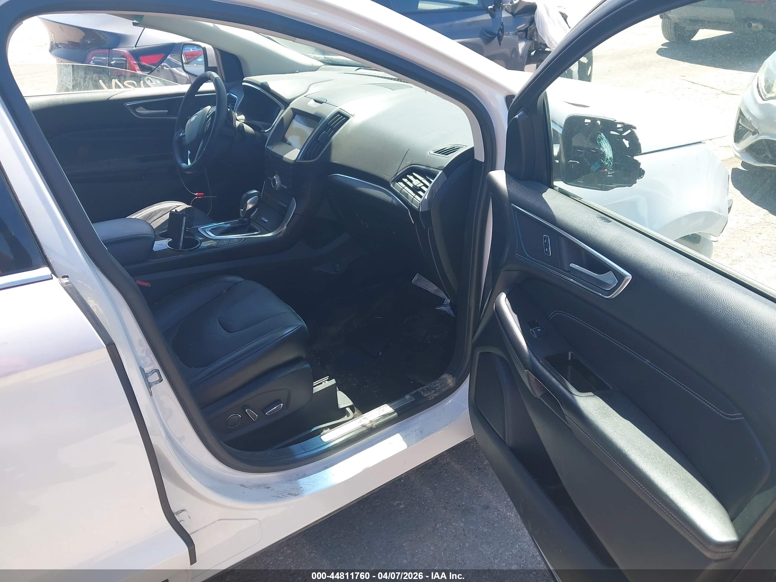 FORD EDGE image 5