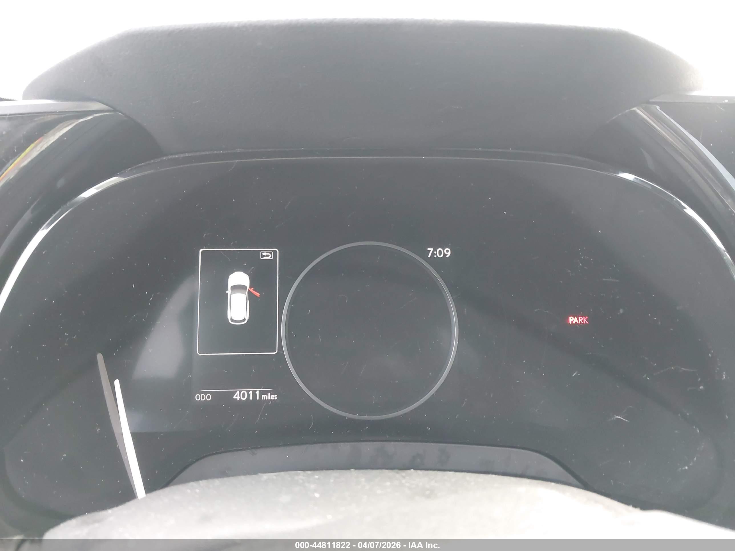 LEXUS RX image 7
