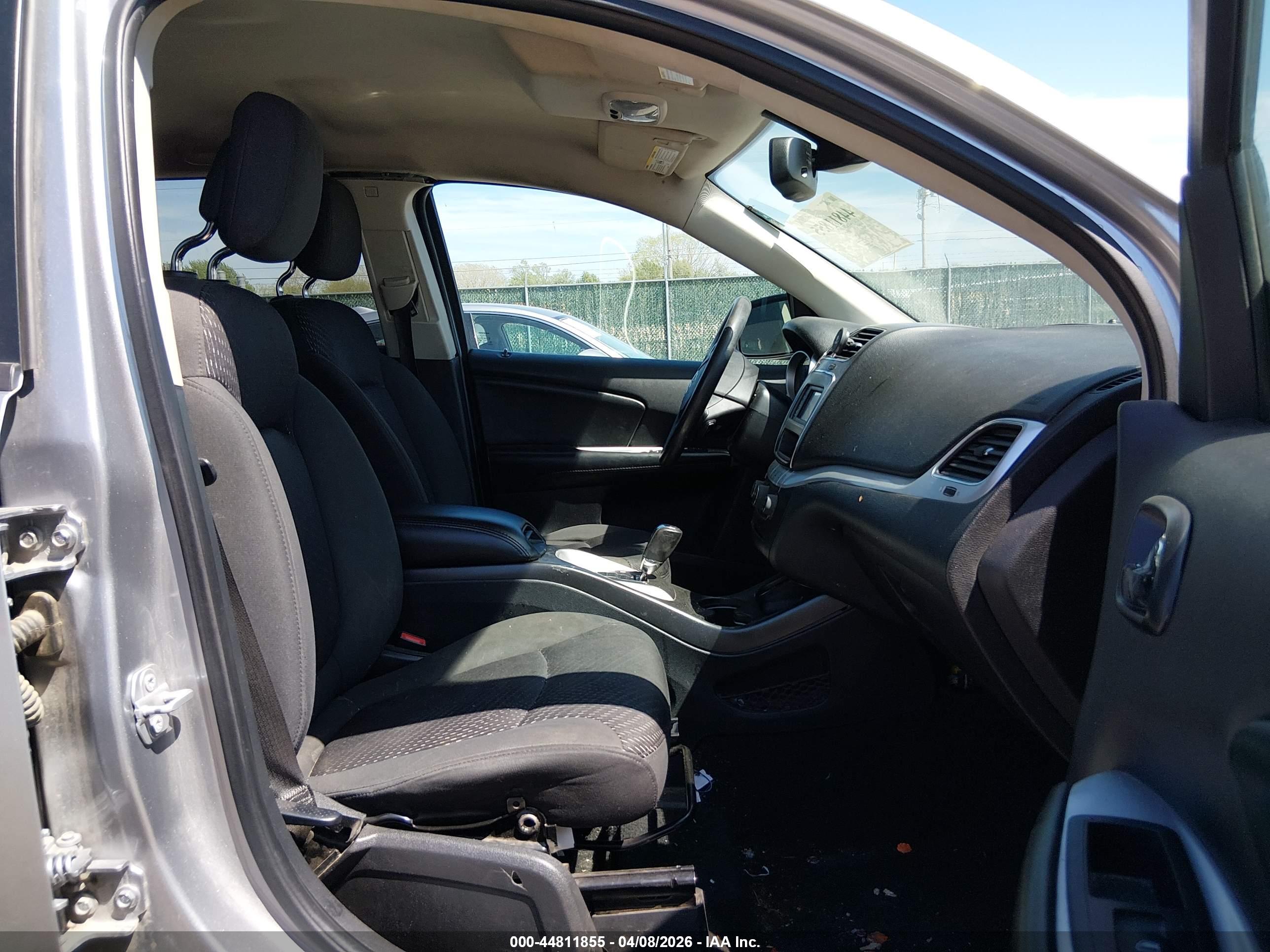DODGE JOURNEY image 5