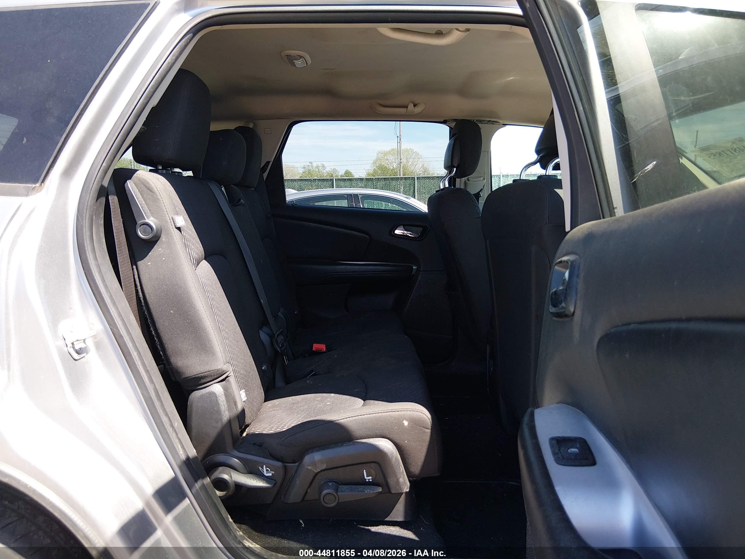 DODGE JOURNEY image 8