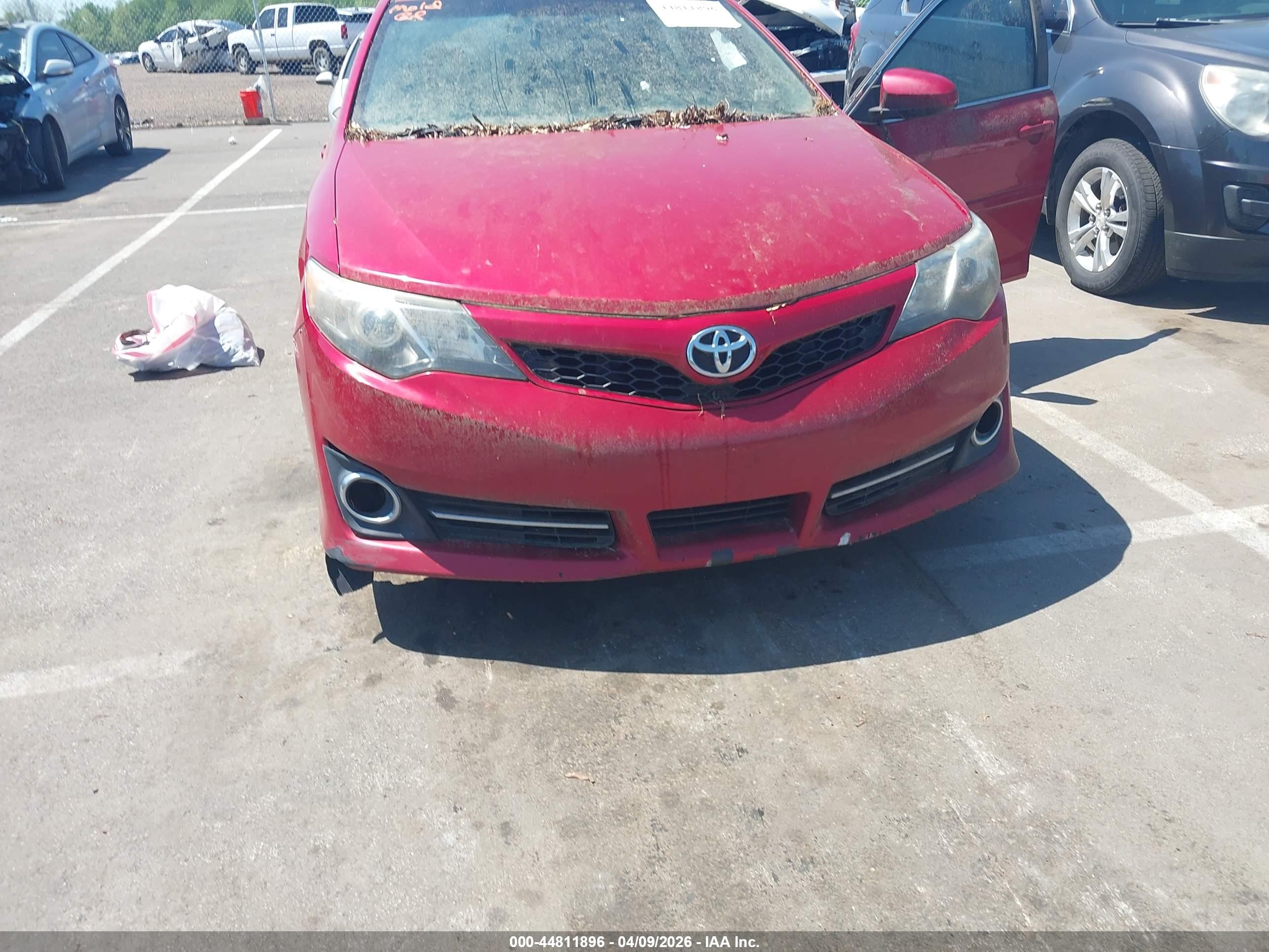 TOYOTA CAMRY image 6