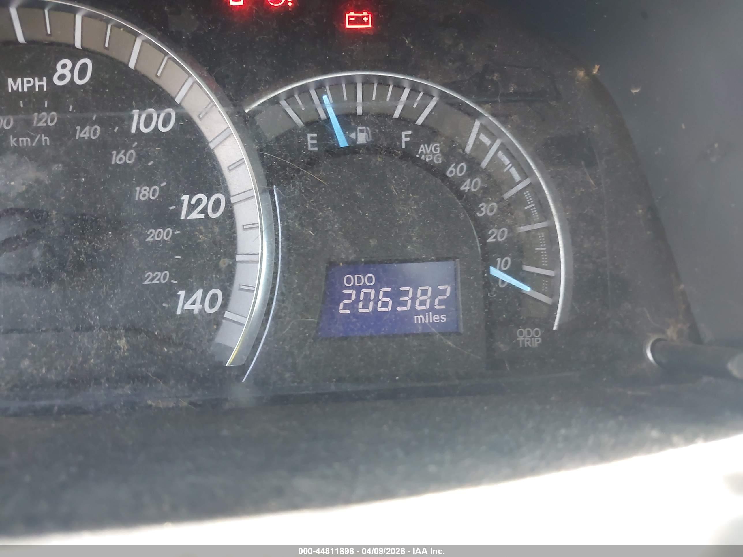 TOYOTA CAMRY image 7