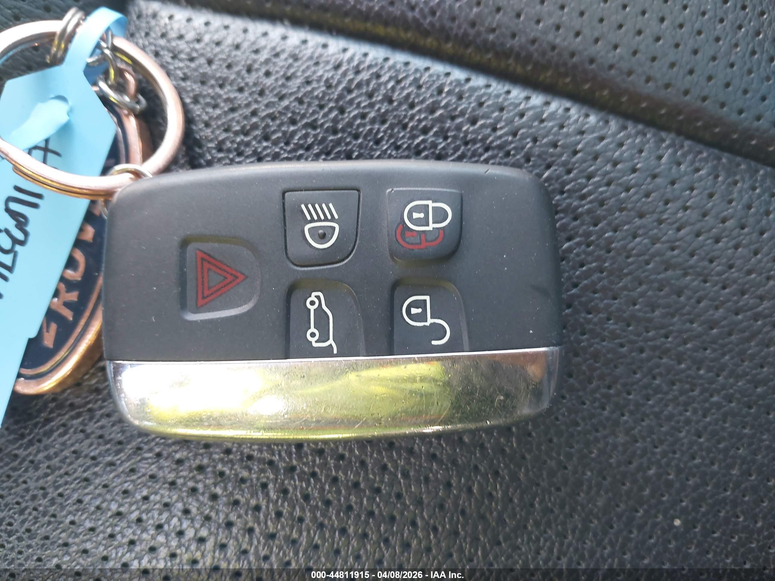 LAND ROVER image 11