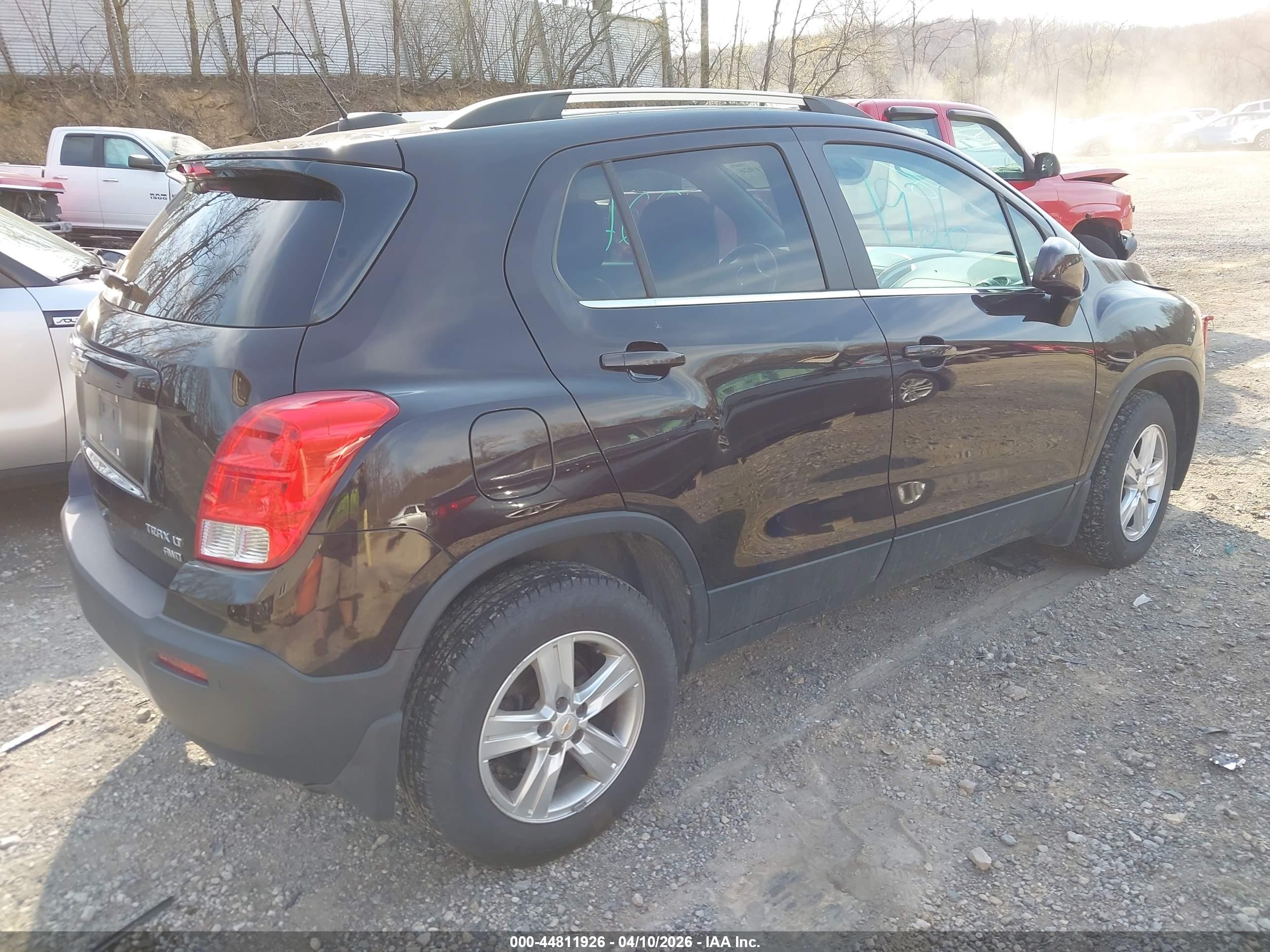 CHEVROLET TRAX image 4
