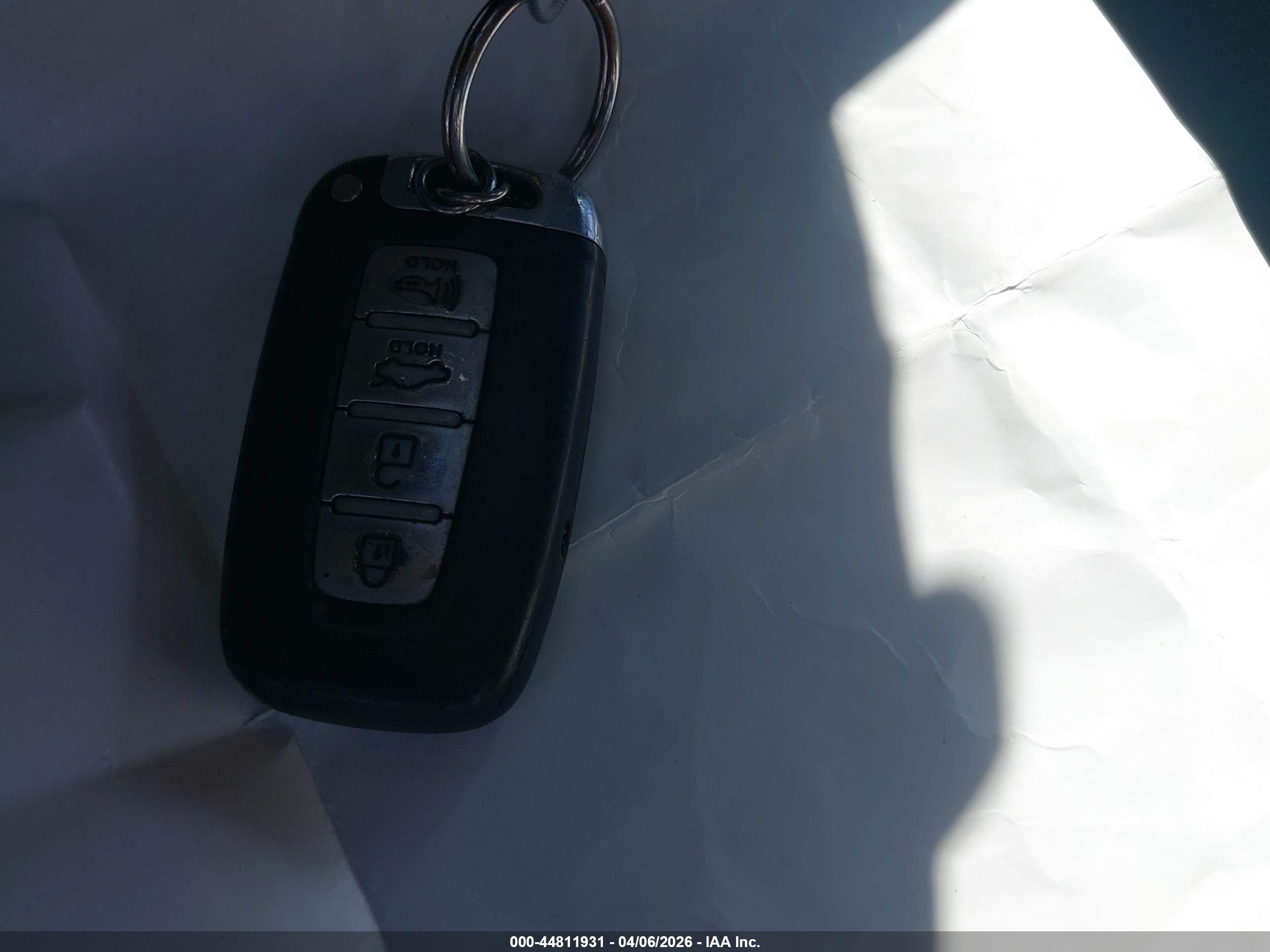 HYUNDAI SONATA image 11