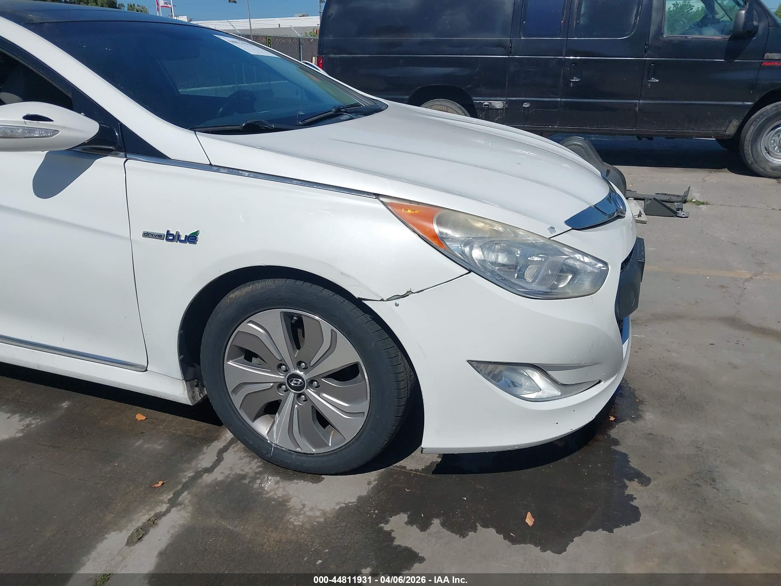 HYUNDAI SONATA image 6