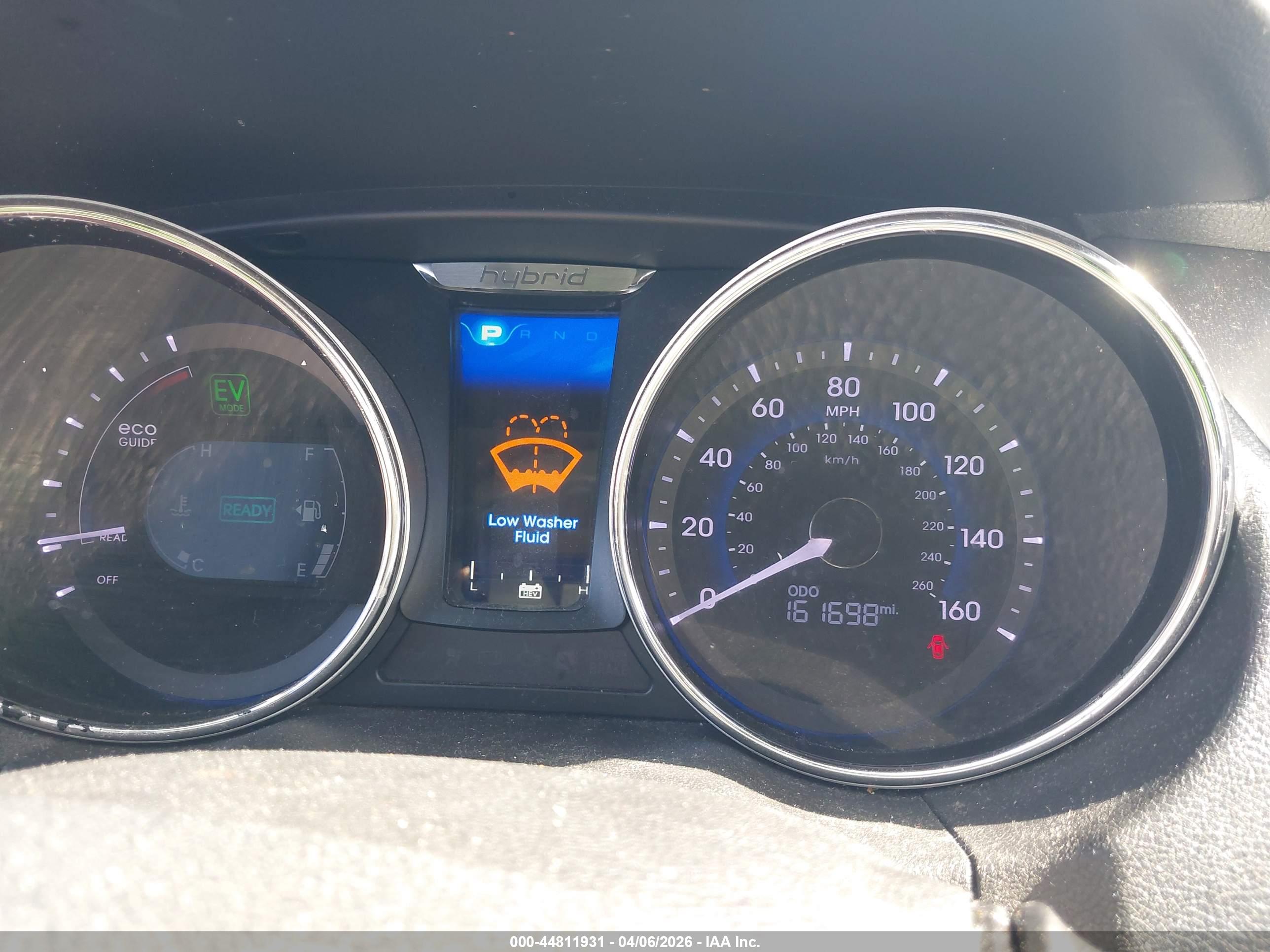 HYUNDAI SONATA image 7