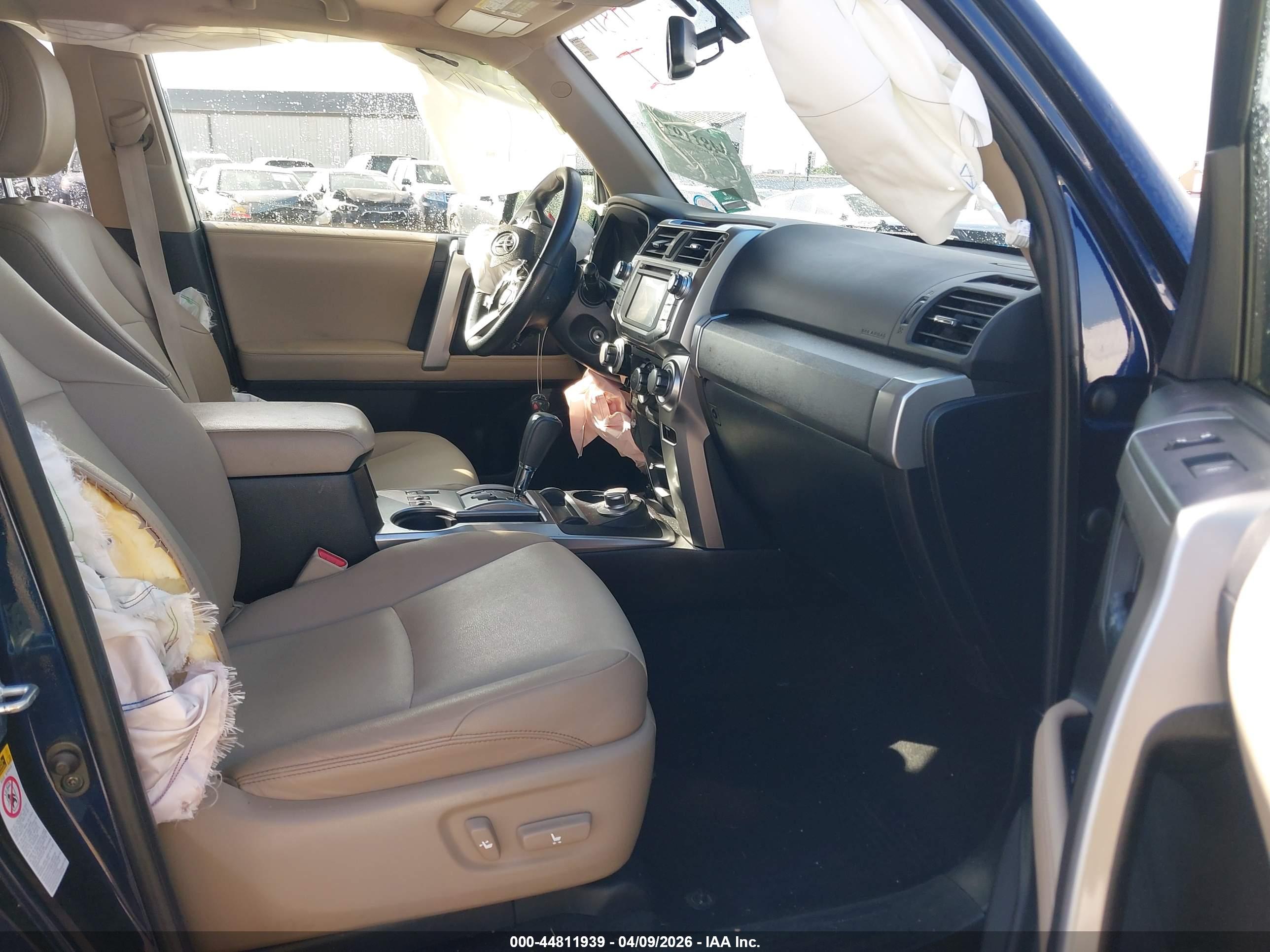 TOYOTA 4RUNNER image 5