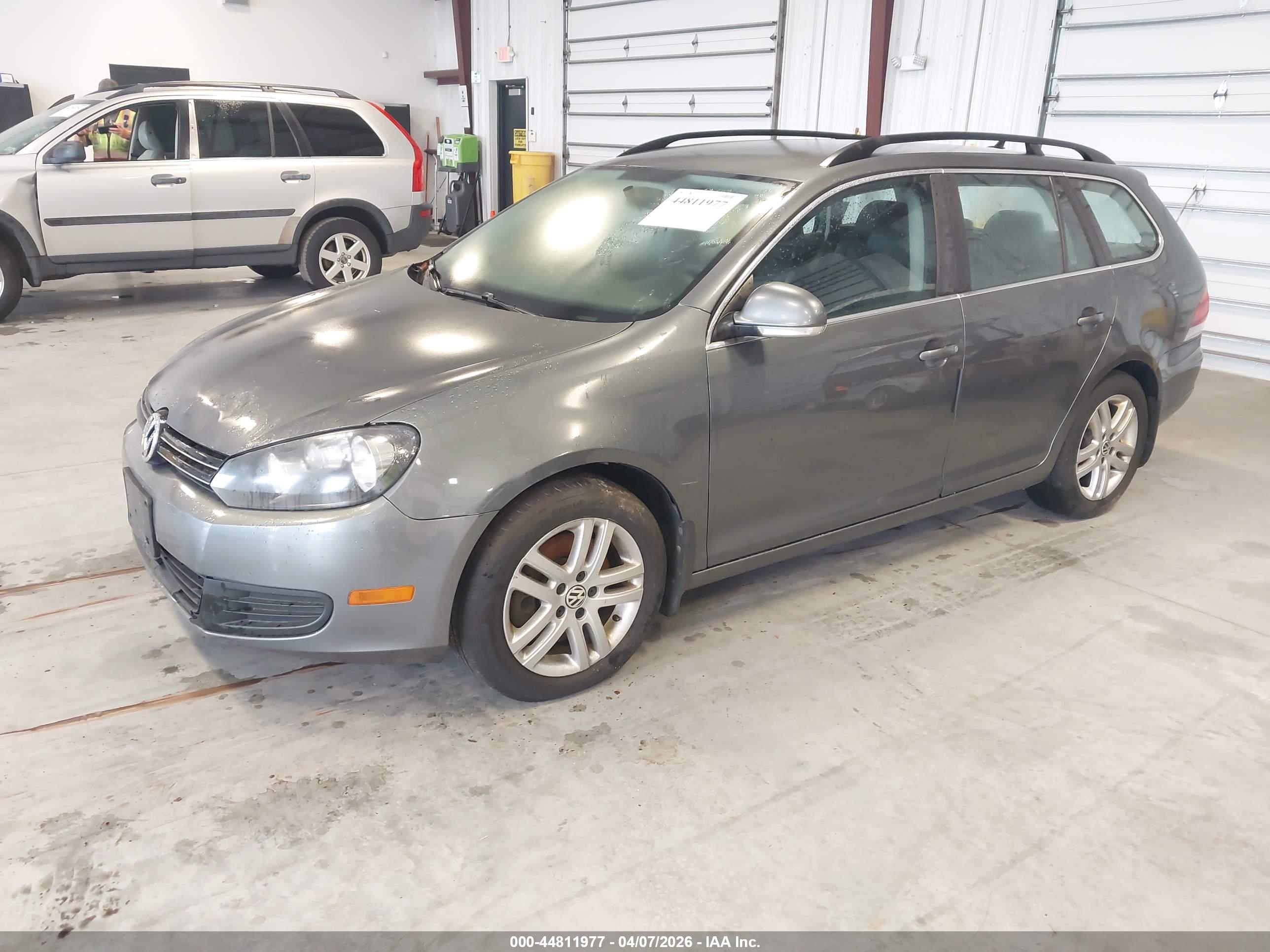 VOLKSWAGEN JETTA image 2