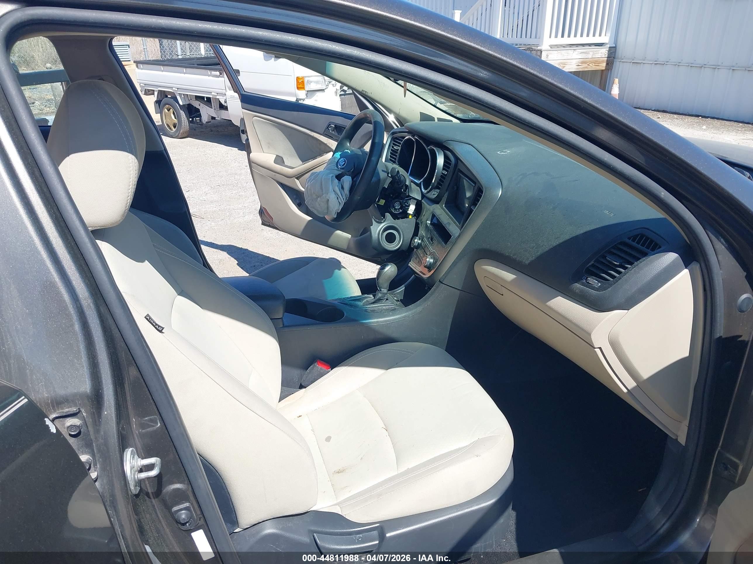 KIA OPTIMA image 5