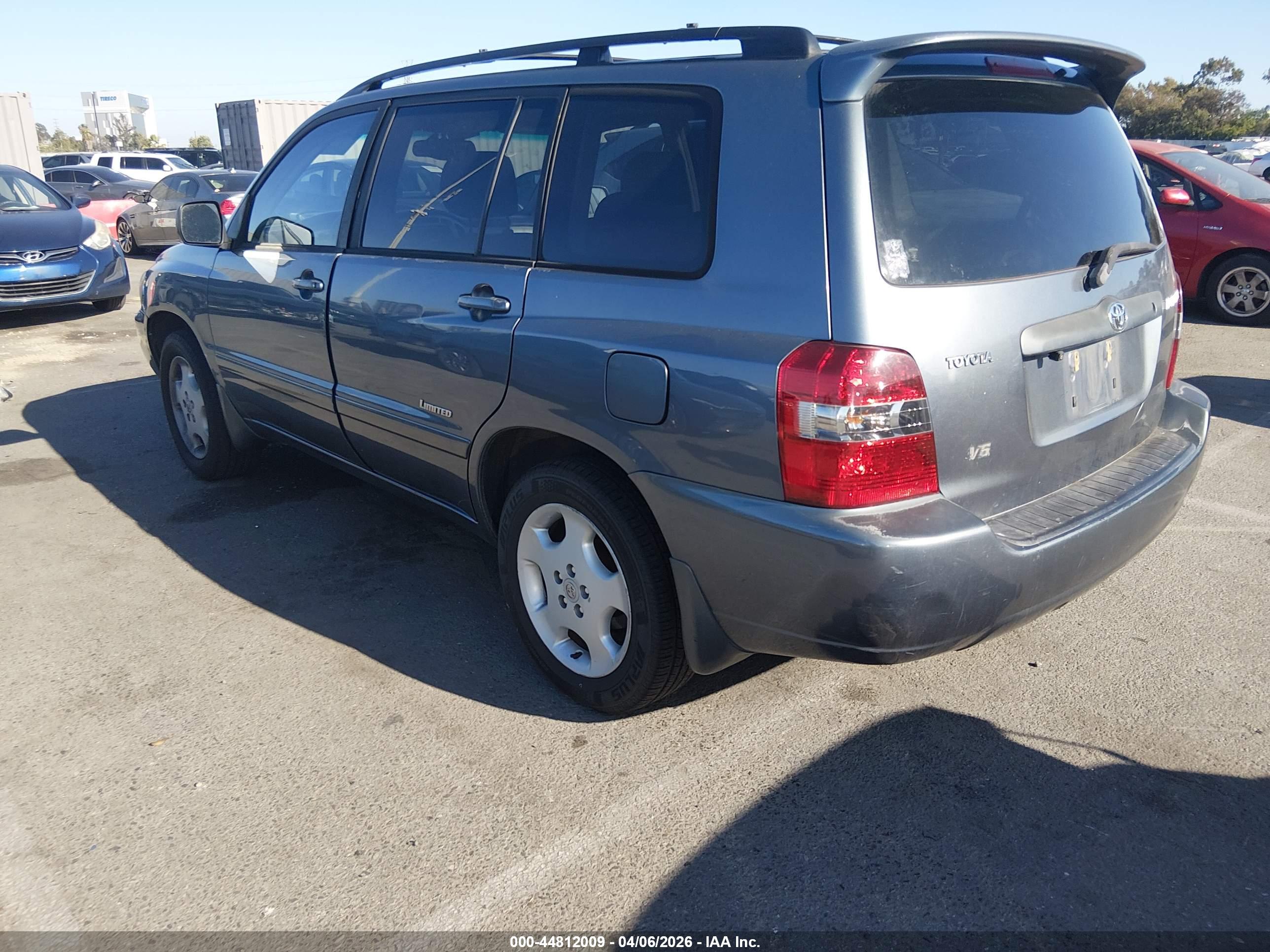 TOYOTA HIGHLANDER image 3