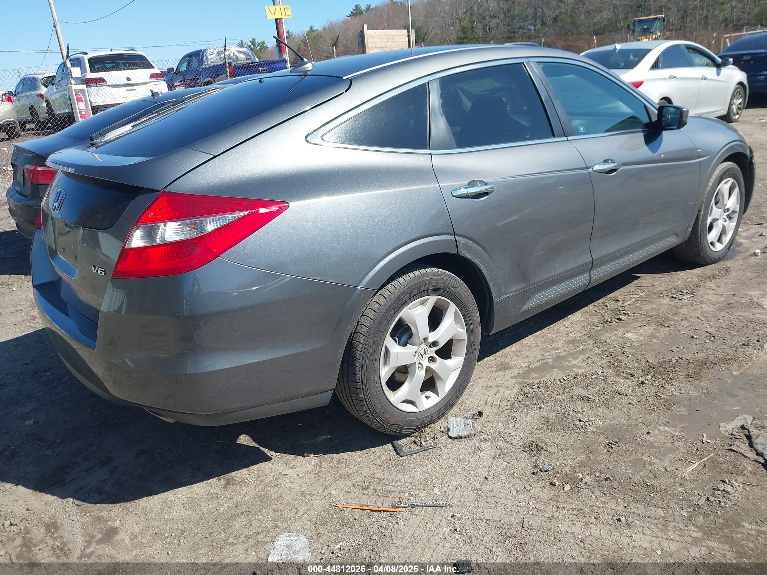 HONDA CROSSTOUR image 4